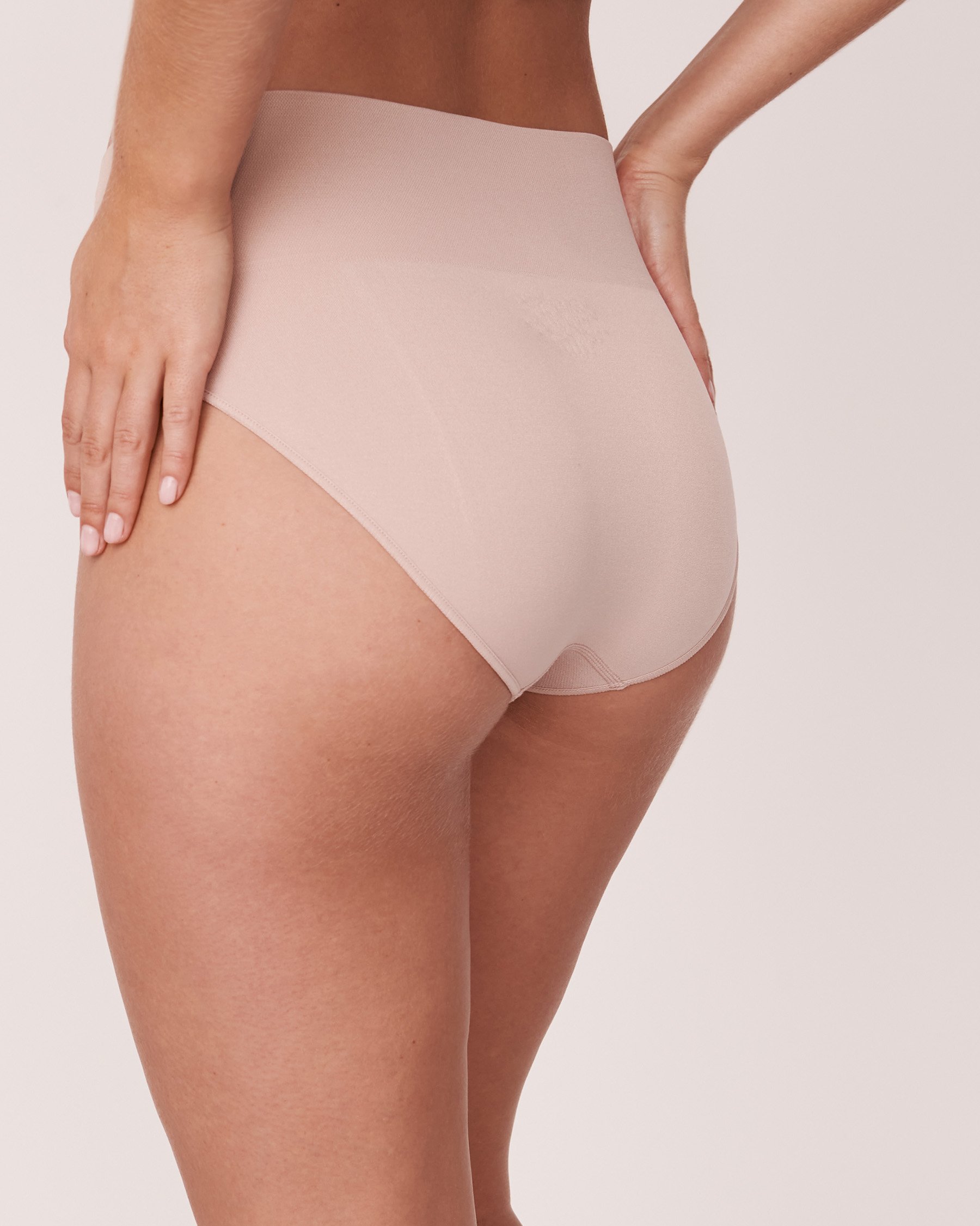 LA VIE EN ROSE Culotte bikini taille haute sans coutures Ombre grise 889-222-1-00 - View2
