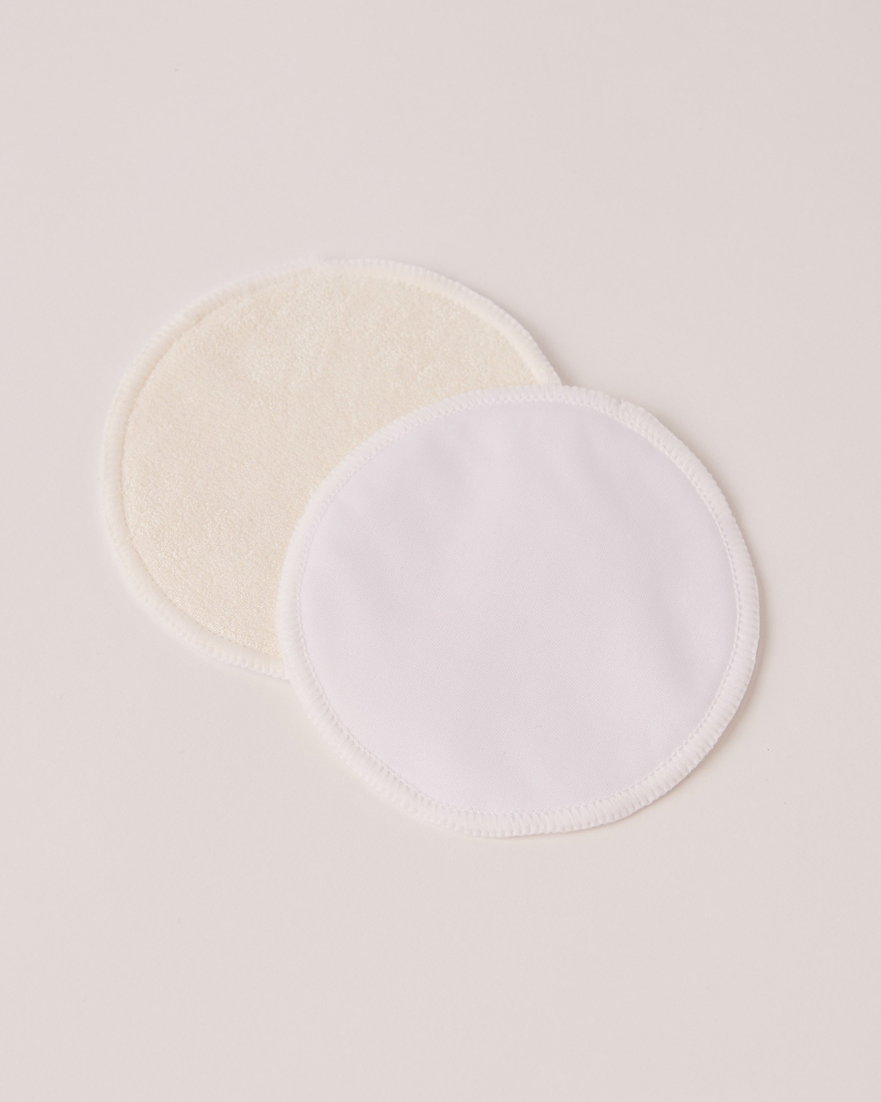 LA VIE EN ROSE Nursing Pads White 10400005 - View3
