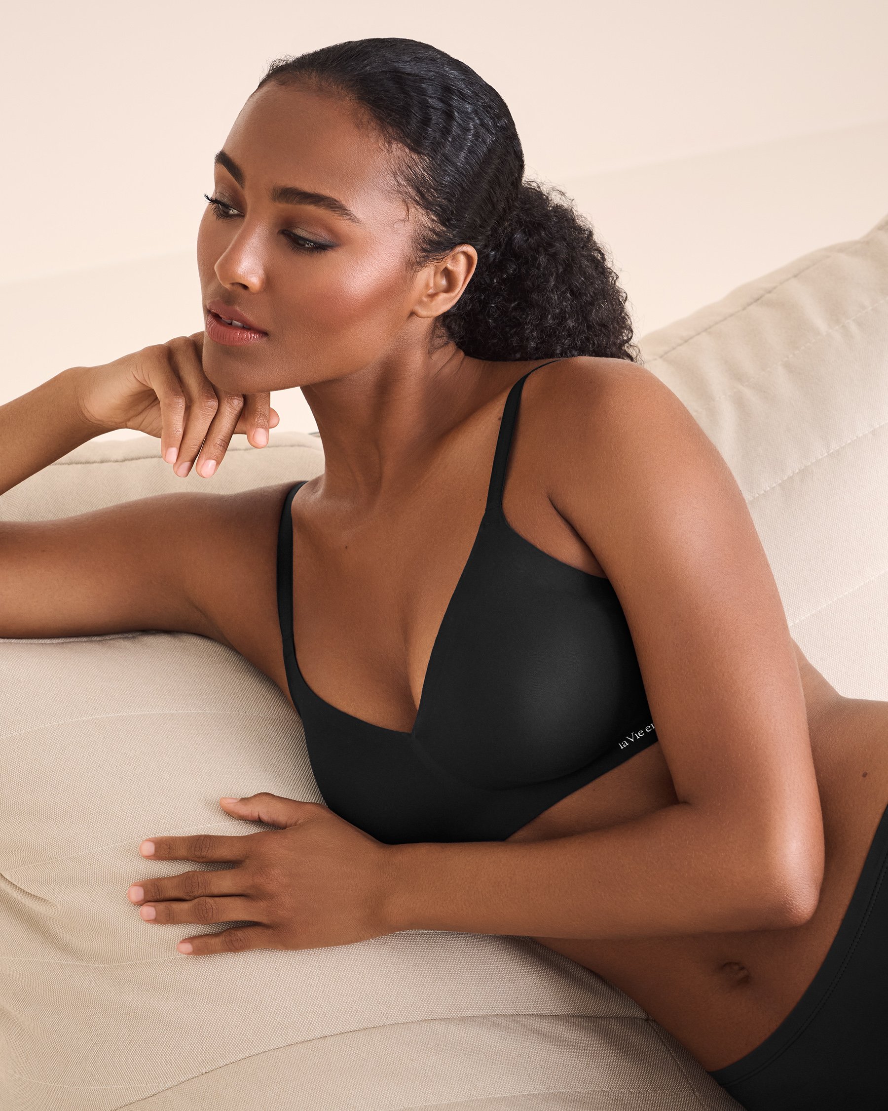 LA VIE EN ROSE Bralette lounge push-up Noir 569-113-0-00 LA VIE EN ROSE Bralette lounge push-up Noir 569-113-0-00 - View2