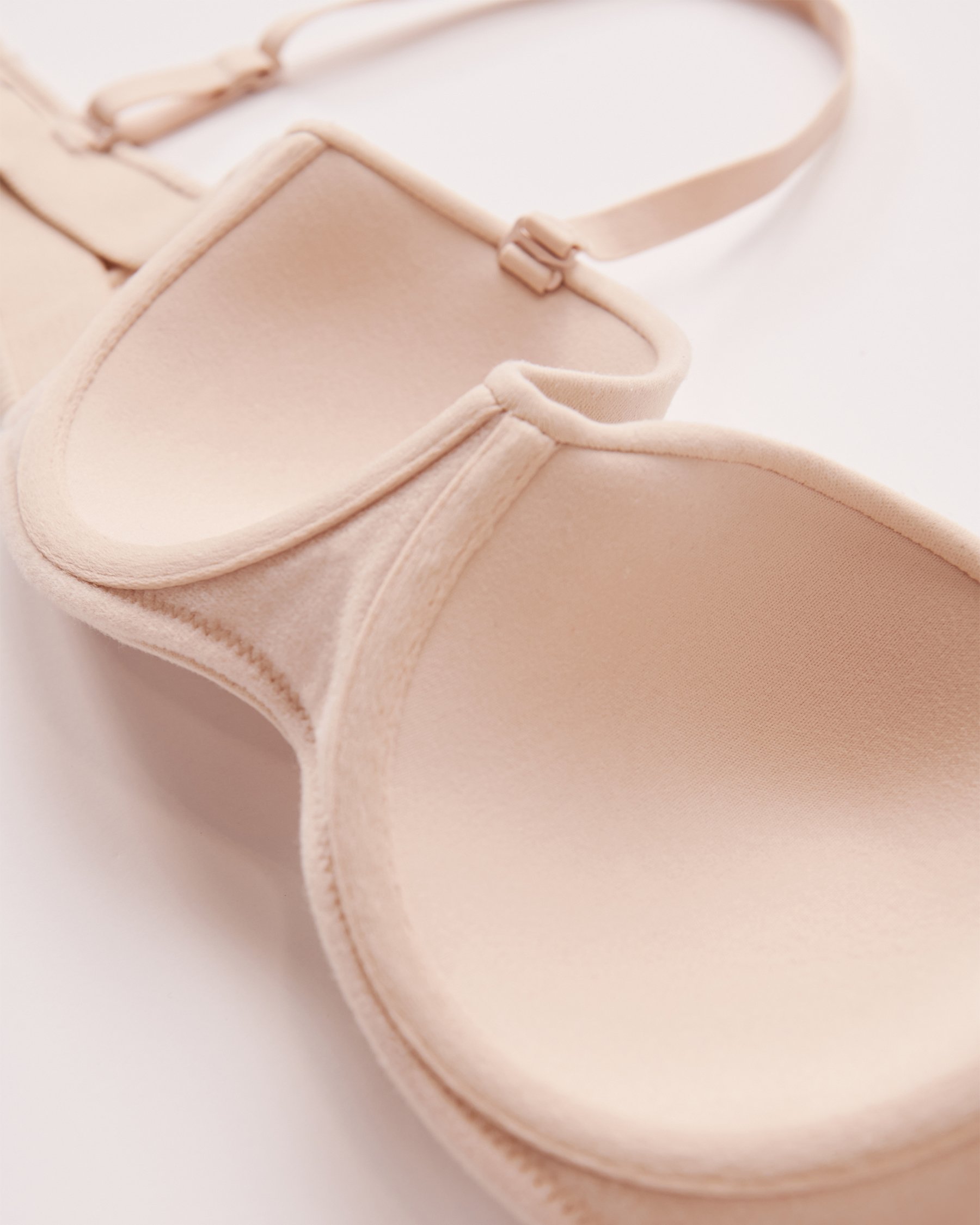 LA VIE EN ROSE Lightly Lined Memory Foam Strapless Bra Champagne 618-112-0-00 - View10