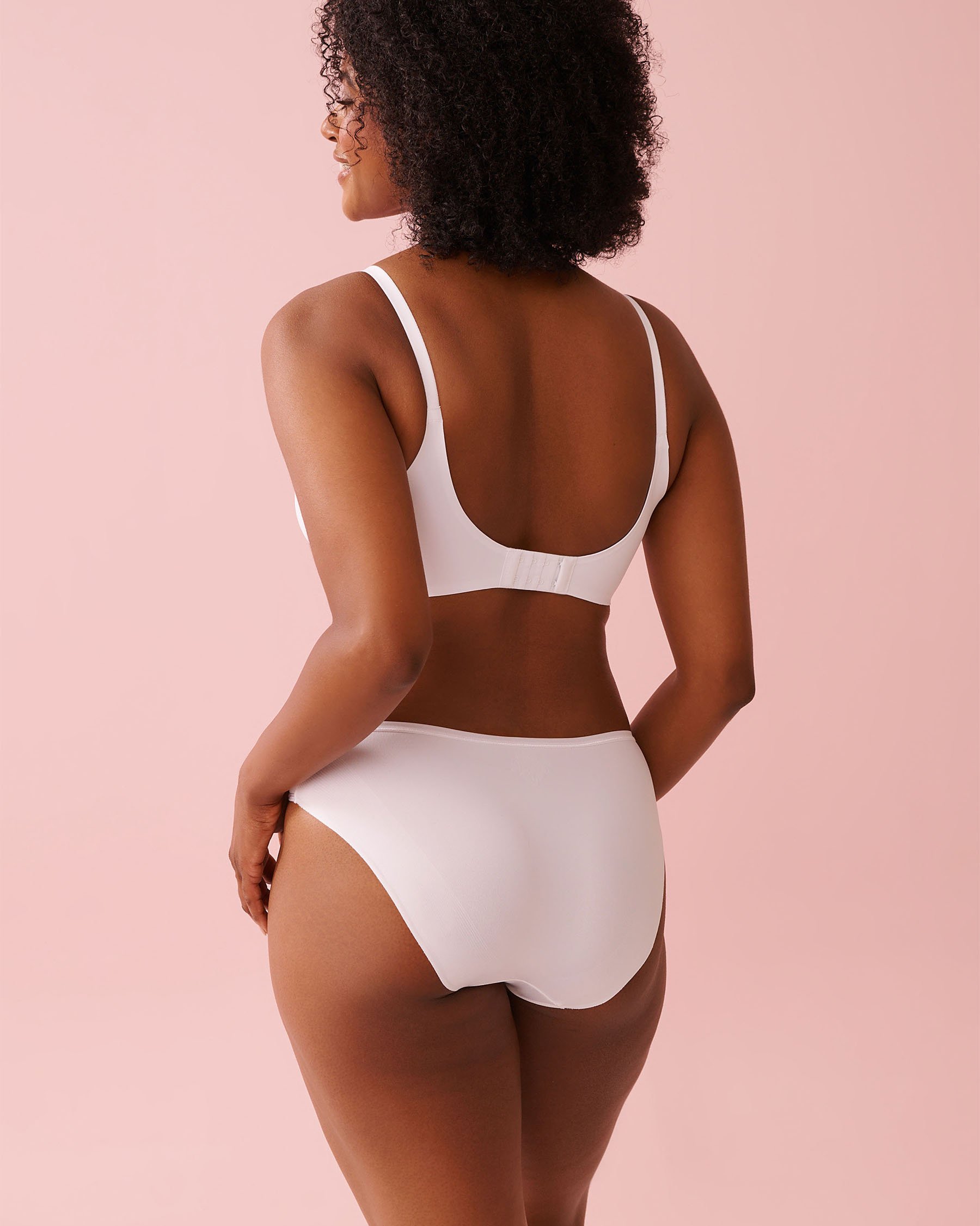 LA VIE EN ROSE Soutien-gorge doublure légère sans armatures dos lisse Blanc 169-113-2-00 - View2