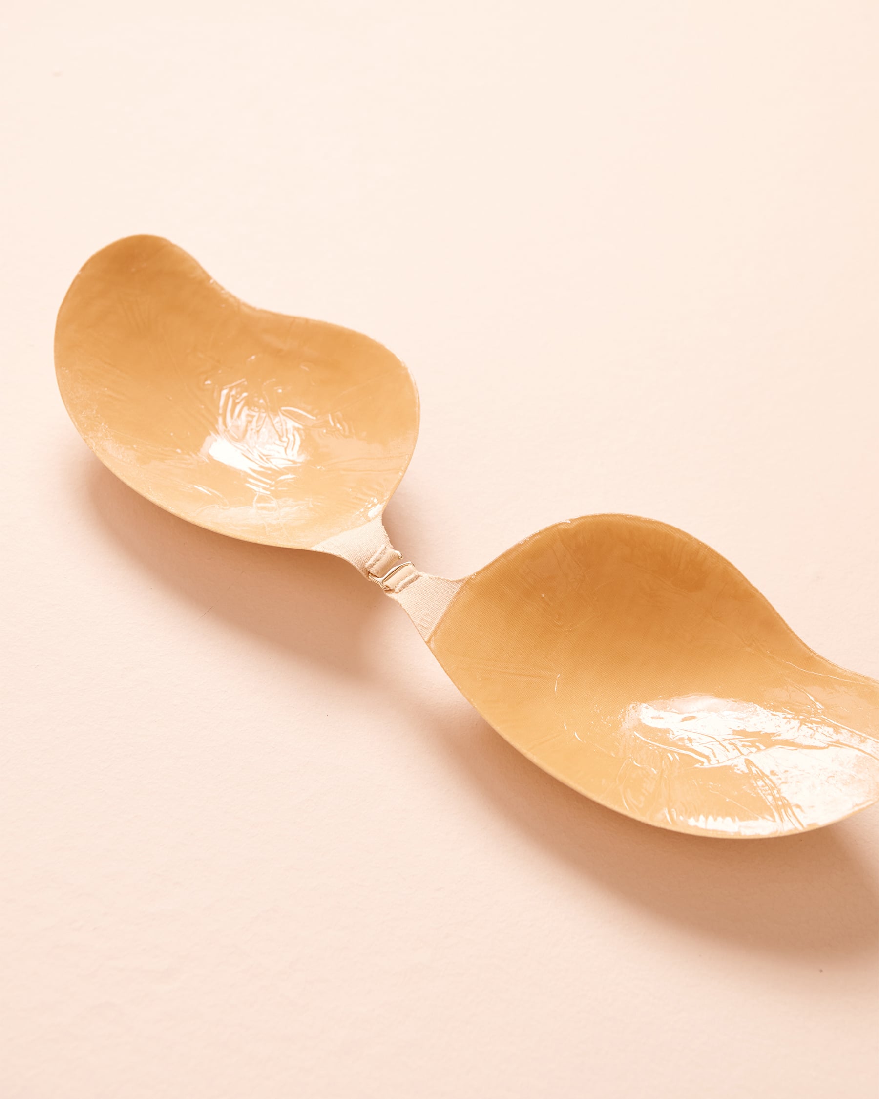 LA VIE EN ROSE Backless Strapless Adhesive Bra Latte 10400019 - View4