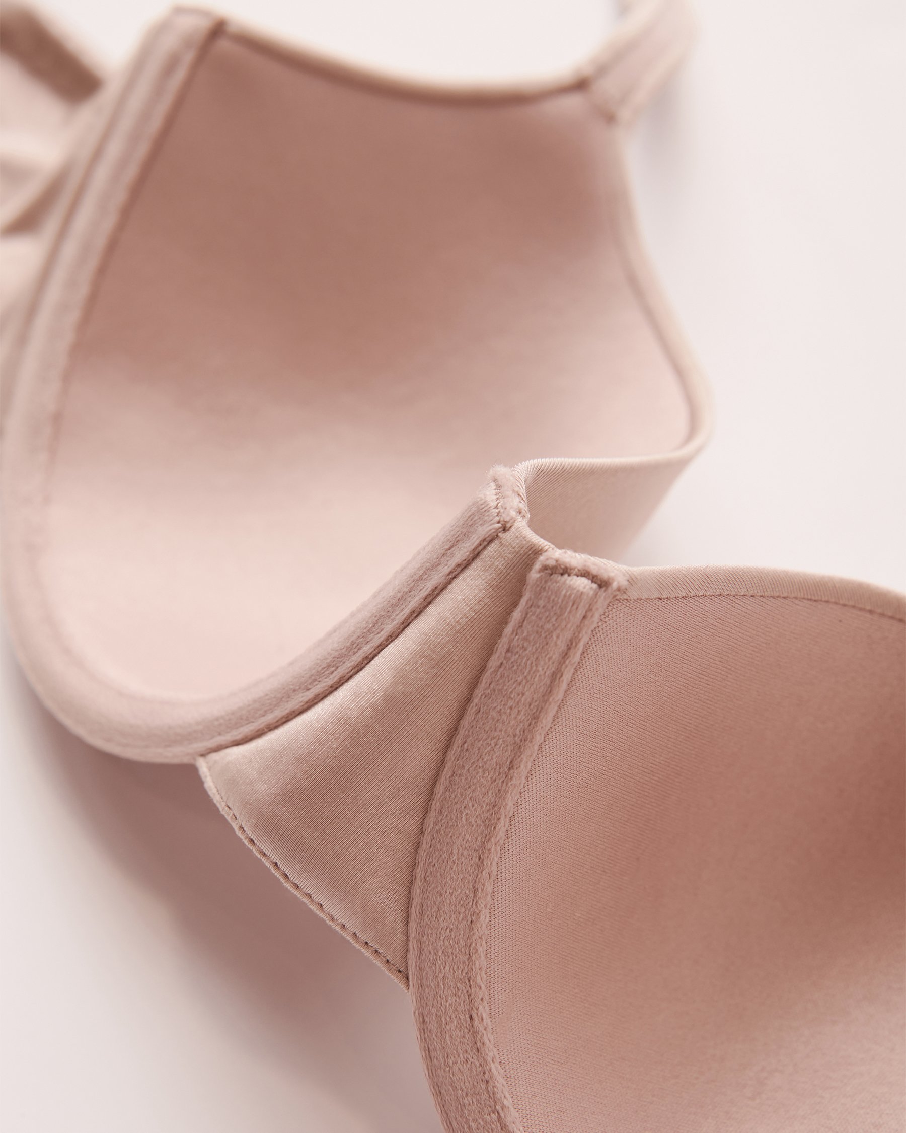 LA VIE EN ROSE Soutien-gorge doublure légère demi-buste flexible Ombre grise 10200079 - Voir6