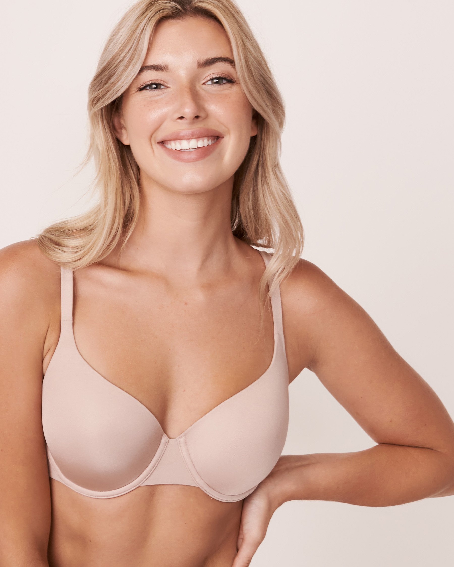 LA VIE EN ROSE Lightly Lined Full Coverage Flexible Bra Shadow grey 10200078 - View3