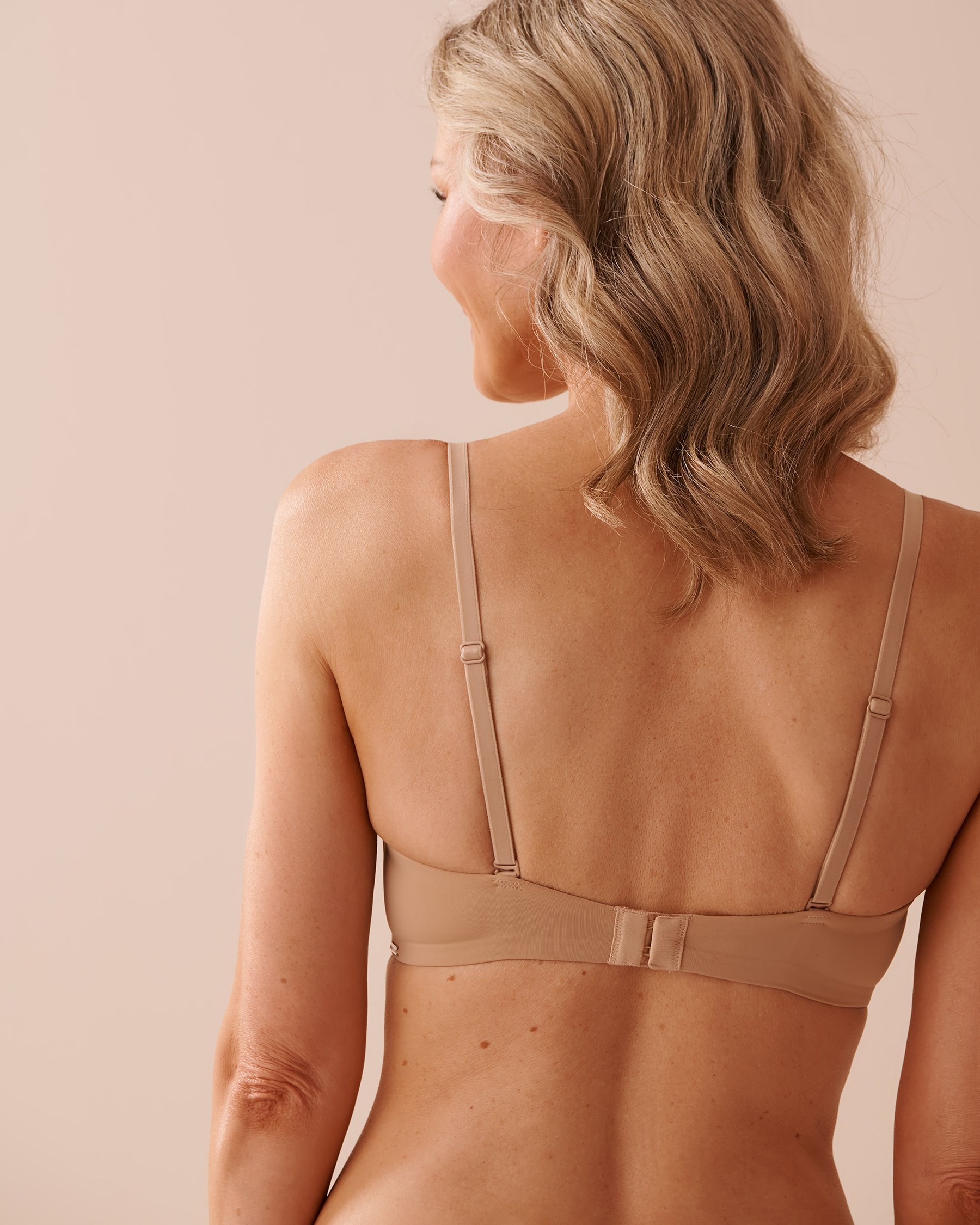 LA VIE EN ROSE Lightly Lined Wireless Bra Latte 370-113-0-00 - View2