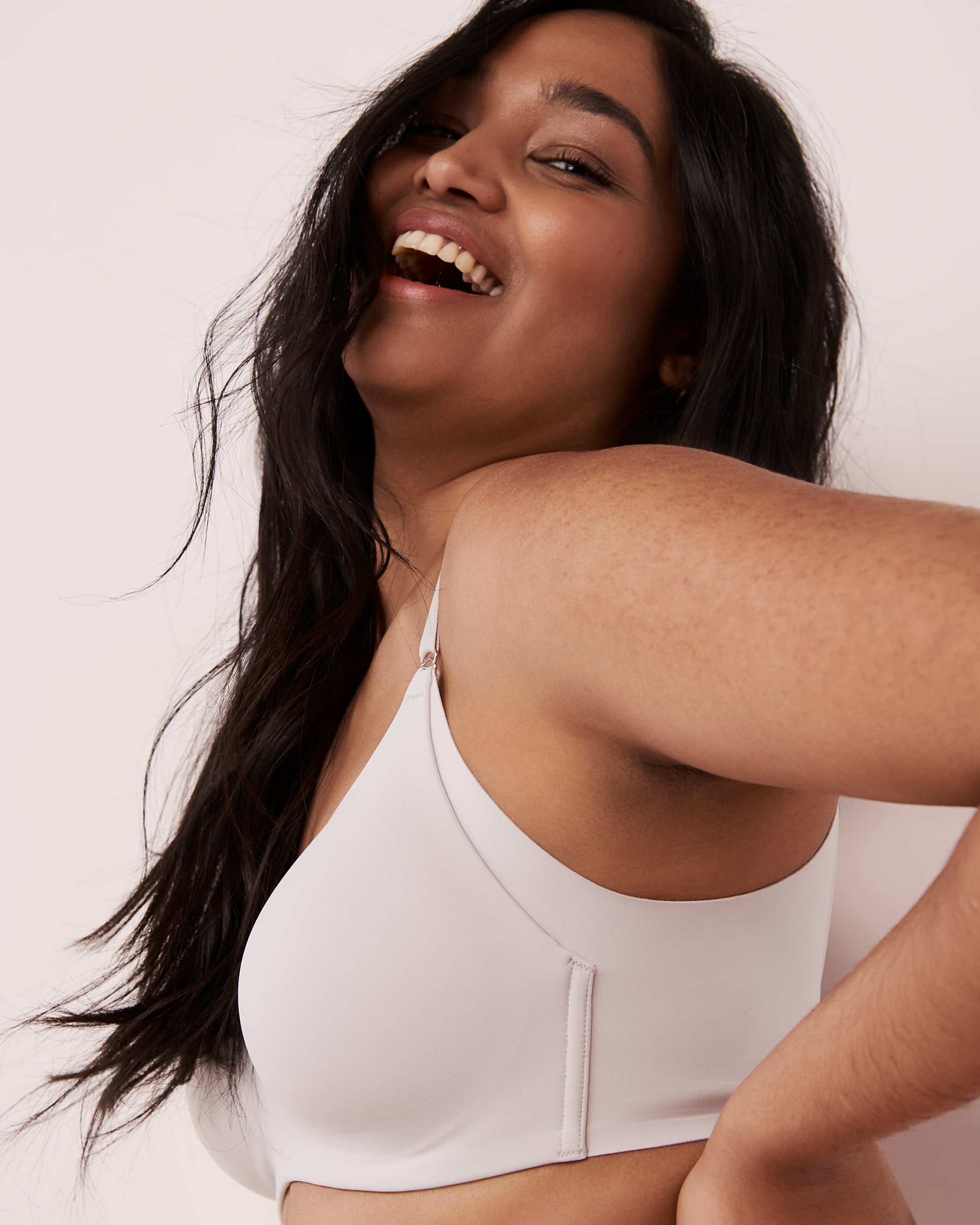 LA VIE EN ROSE Soutien-gorge doublure légère sans armatures dos lisse Gris 169-113-2-00 - View8