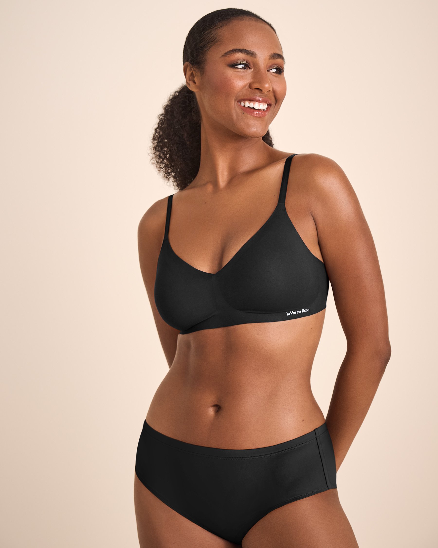 LA VIE EN ROSE Push-up Lounge Bralette Black 569-113-0-00 - View1