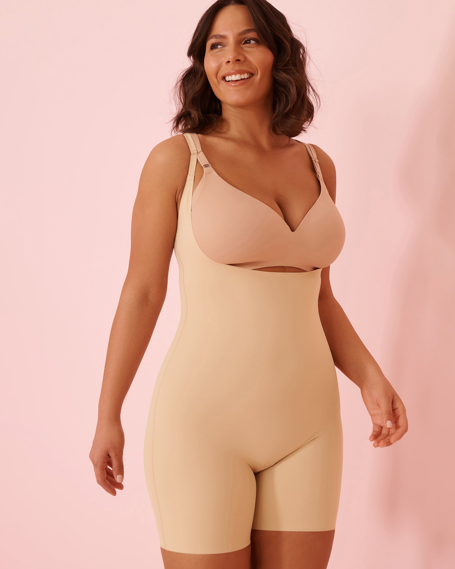 LA VIE EN ROSE Medium Support Microfiber Mid-Thigh Open Bust Shaper Bodysuit Hazelnut 30300003 - View1