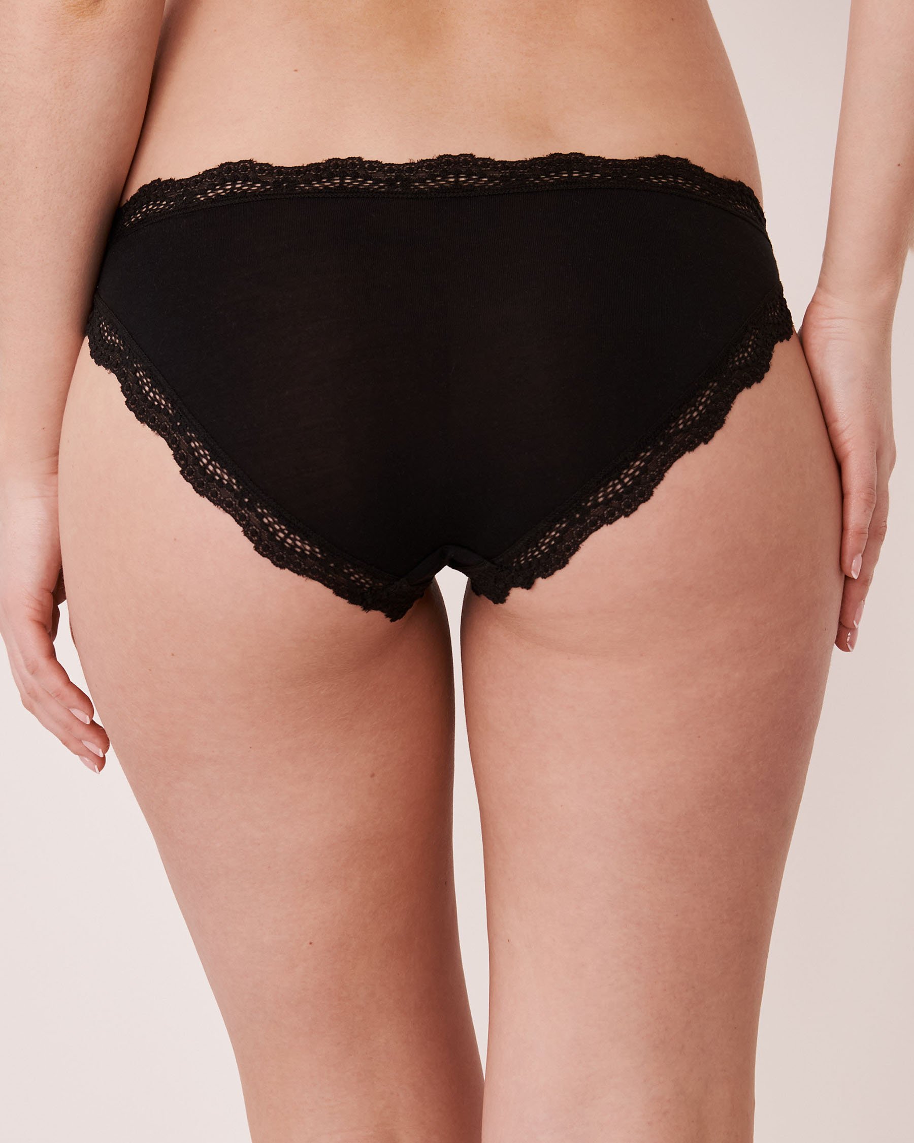 LA VIE EN ROSE Culotte bikini modal et bordure de dentelle Noir 20100102 - View2