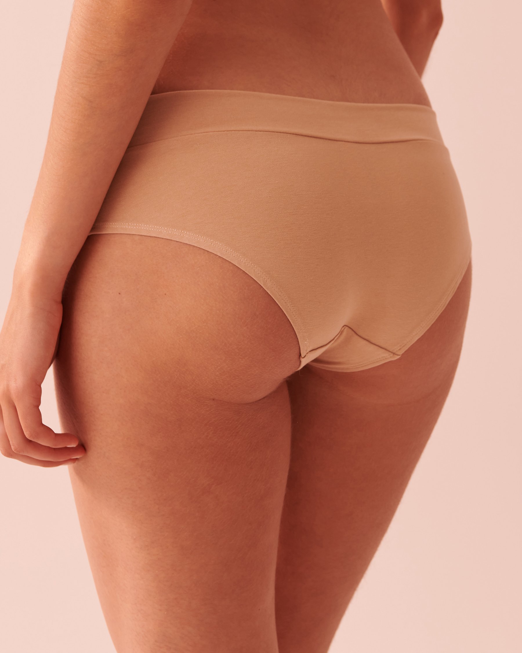 LA VIE EN ROSE Lot de 5 culottes aux hanches en coton Noir/Latte 564213000-5P - Voir4