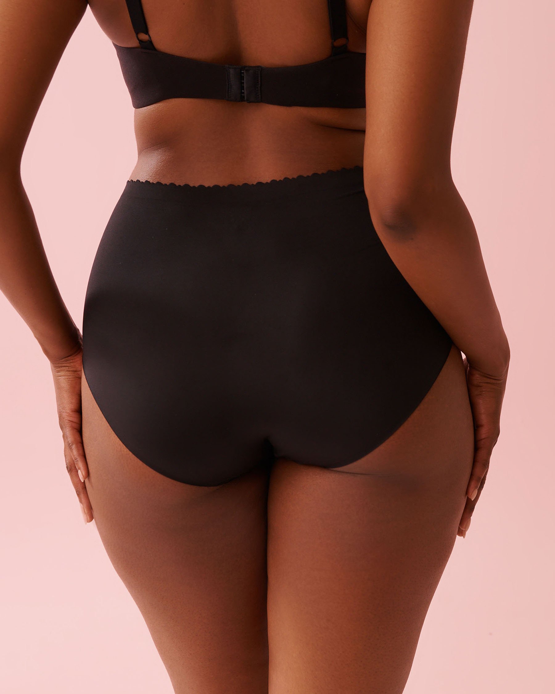 LA VIE EN ROSE Culotte bikini taille haute microfibre contours fusionnés Noir 712-122-1-00 - View2