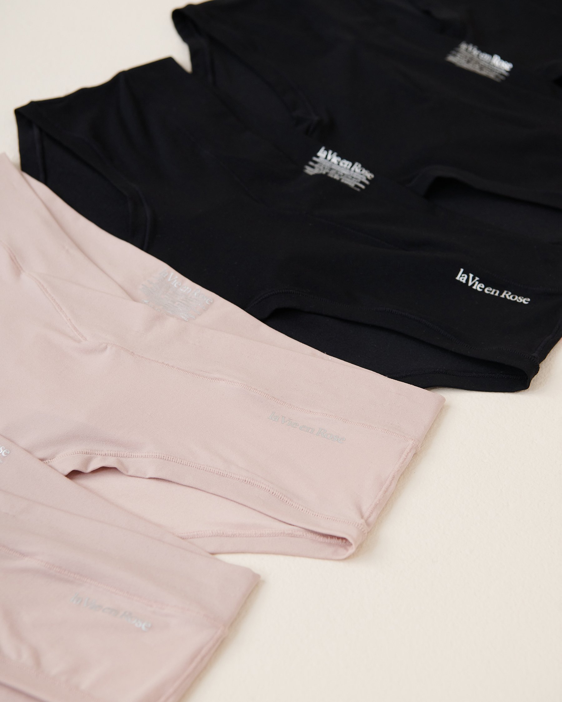 LA VIE EN ROSE Lot de 5 culottes aux hanches fit parfait Noir/Ombre grise 20200476 5PK - Voir2