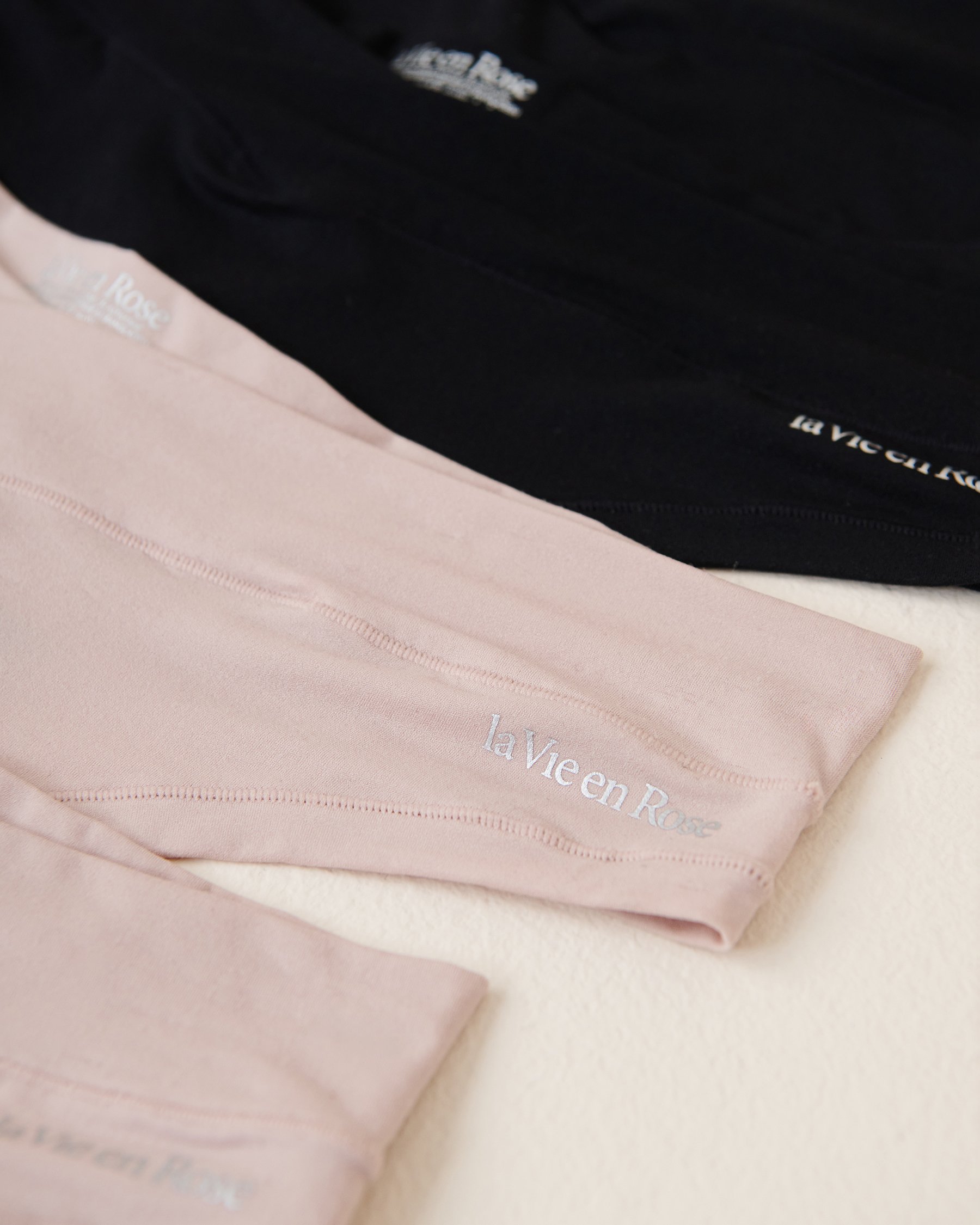 LA VIE EN ROSE Lot de 5 culottes tanga fit parfait Noir/Ombre grise 20200474 5PK - View3