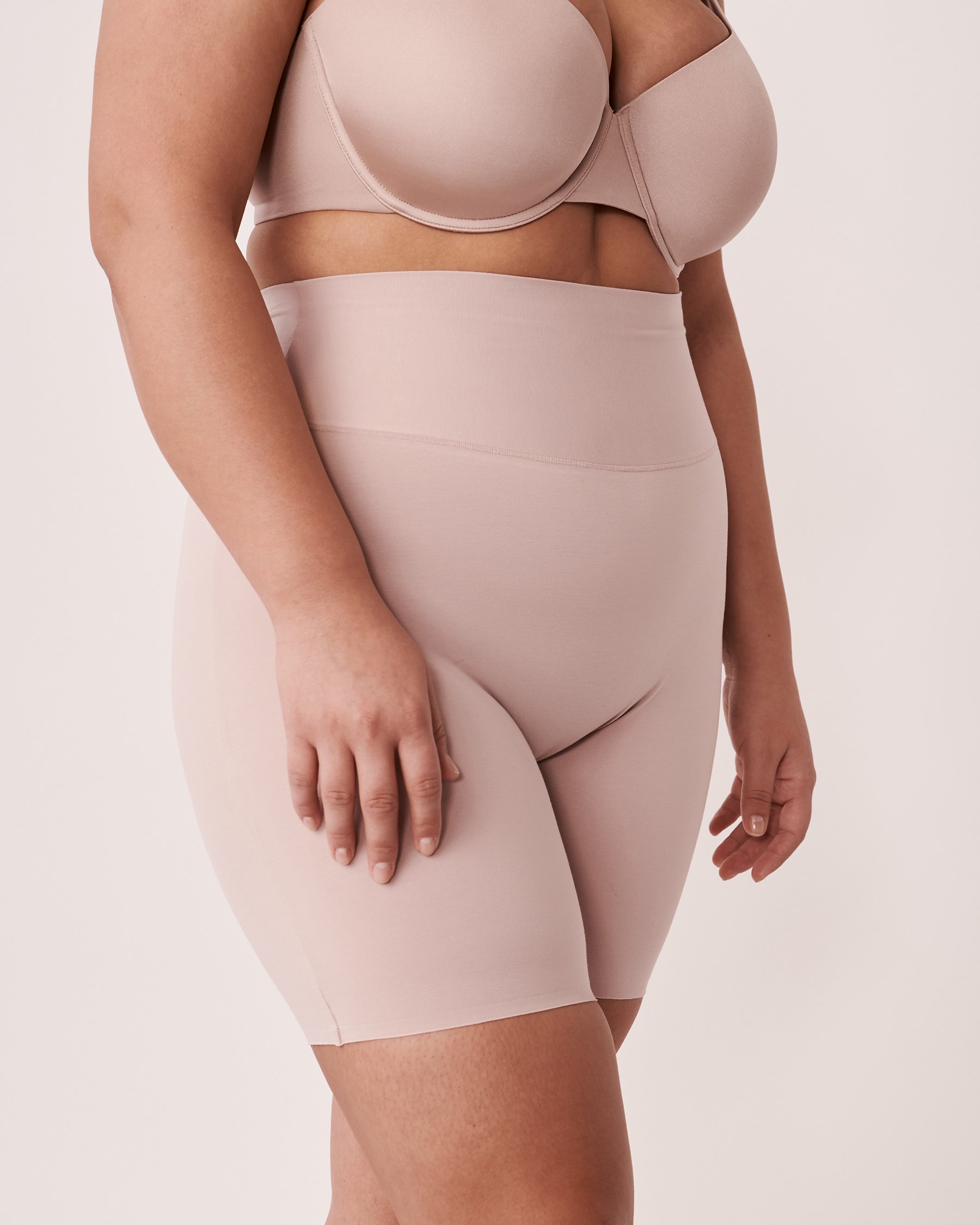 LA VIE EN ROSE Cotton Shaping Shorts Shadow grey 30200001 - View3