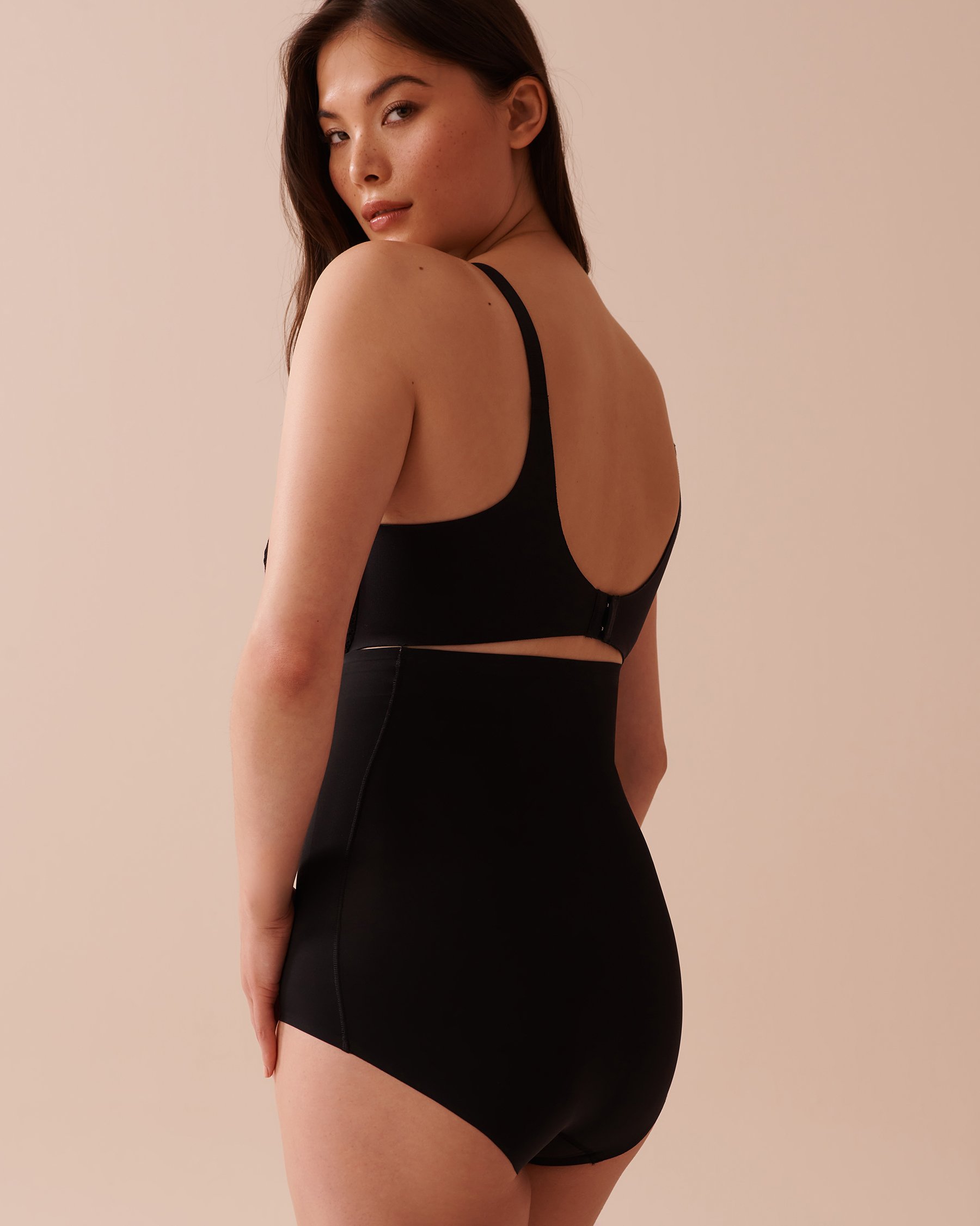 LA VIE EN ROSE Strong Support Microfiber High Waist Tummy Control Shaper Bikini Black 30200009 - View2