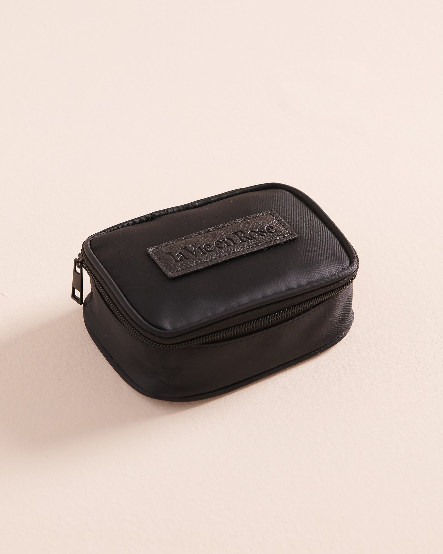 LA VIE EN ROSE Accessory Case Black 40700382 - View2