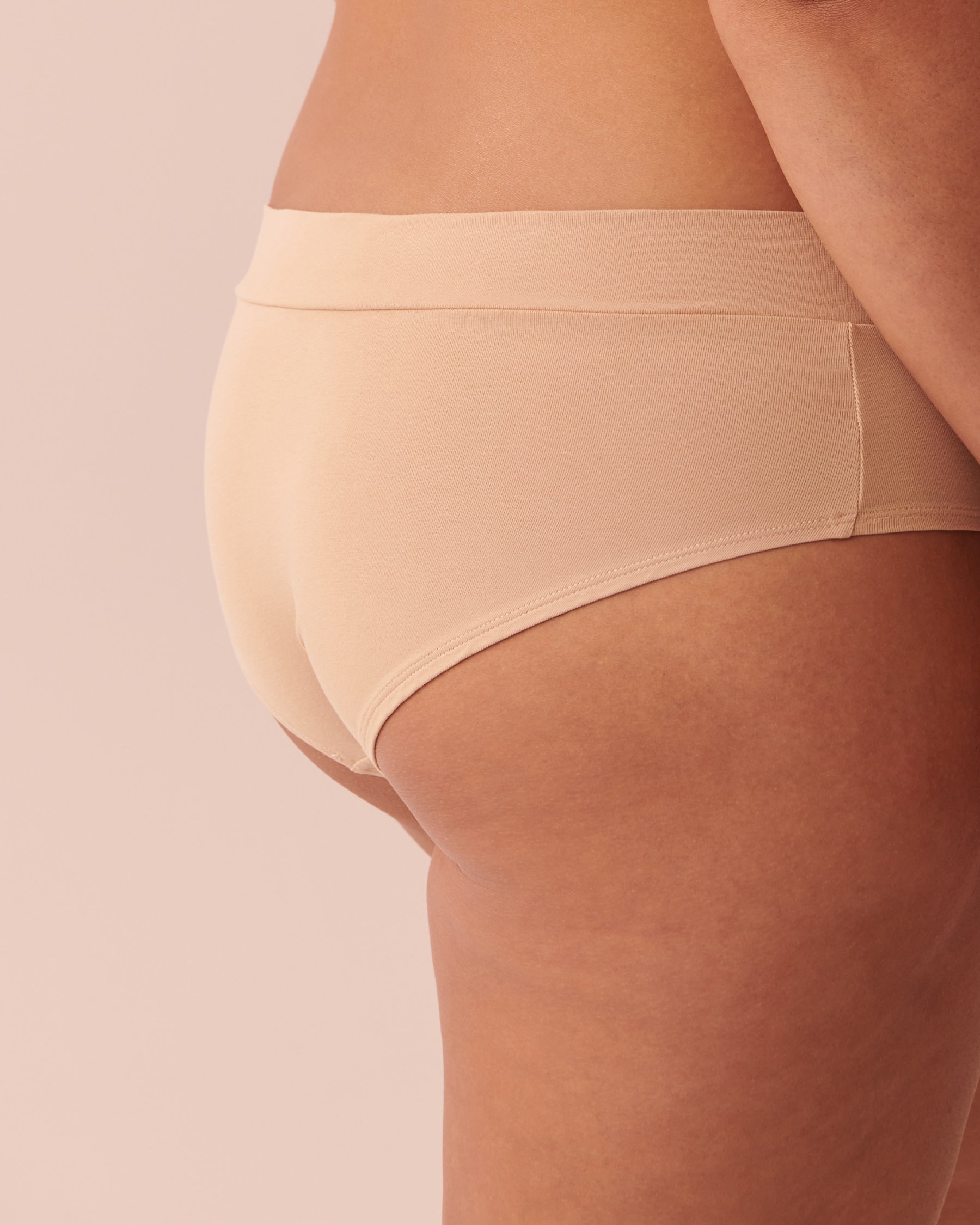 LA VIE EN ROSE Culotte aux hanches en coton Latte 564-213-0-00 - Voir4
