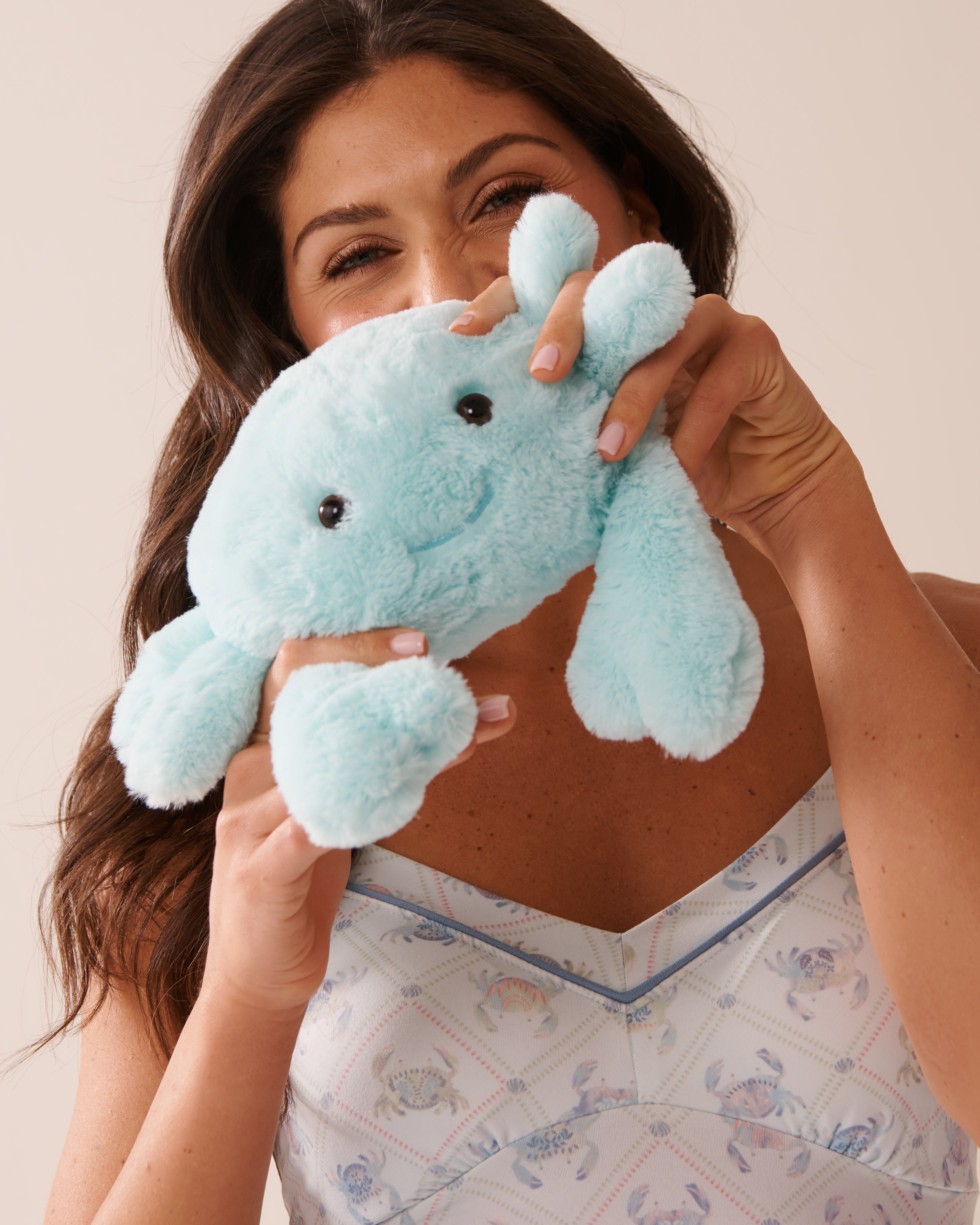 LA VIE EN ROSE Stuffed Crab Turquoise 40700399 - View3