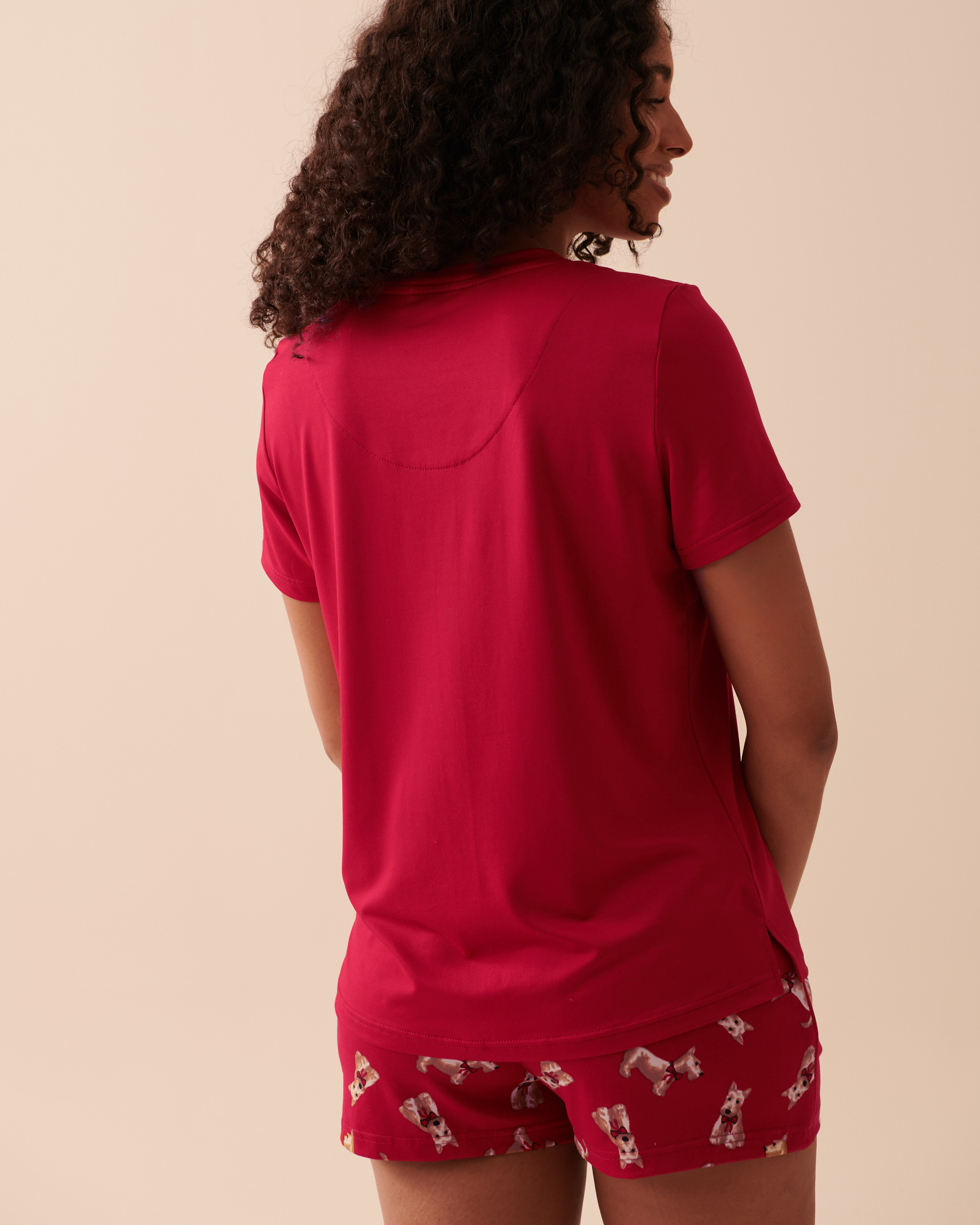 LA VIE EN ROSE Scottie Print Super Soft Crew Neck T-shirt Jingle Red 40100503 - View2