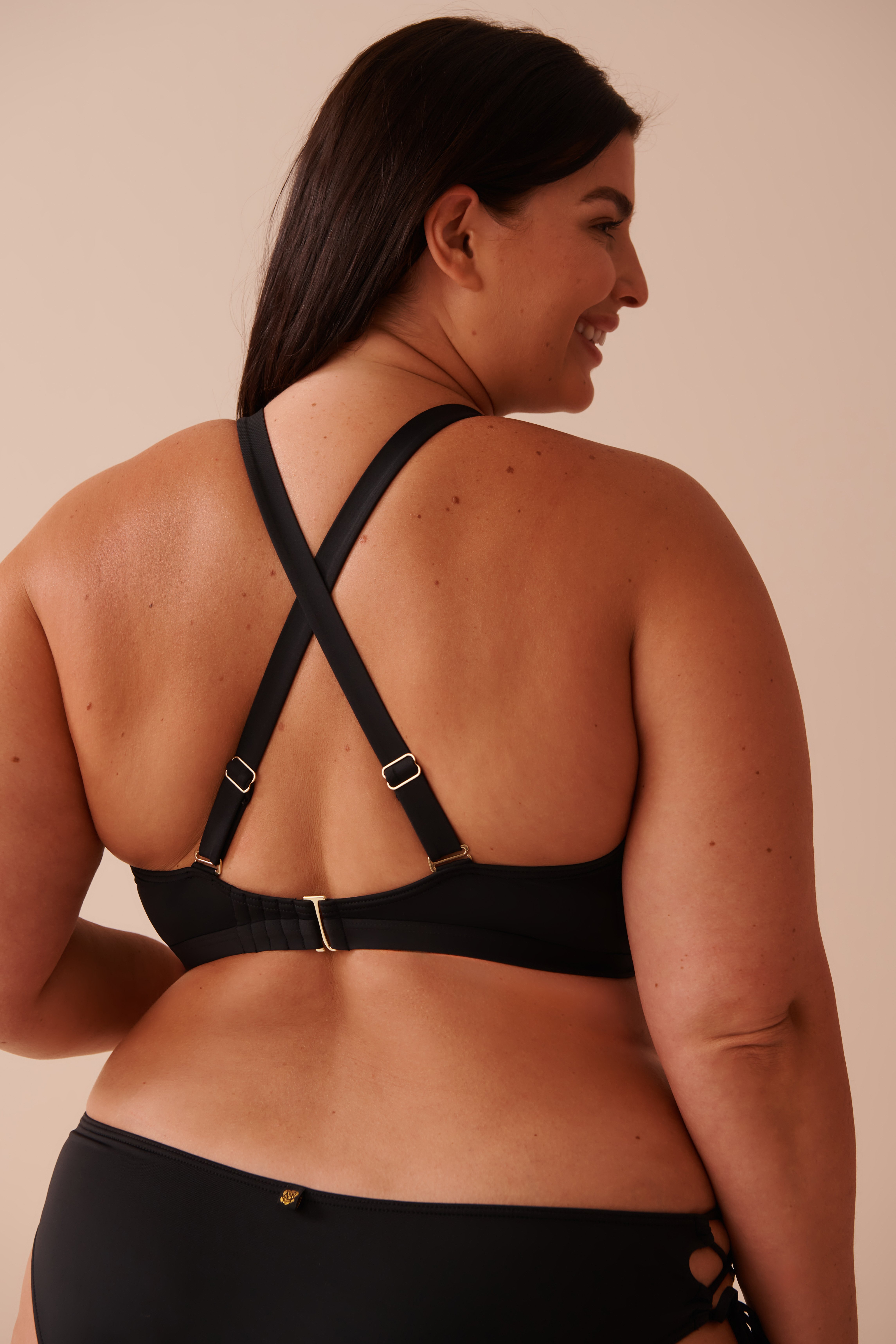 LA VIE EN ROSE AQUA Haut de bikini bralette armature en V bonnet D SOLID Noir 70200147 - Voir8