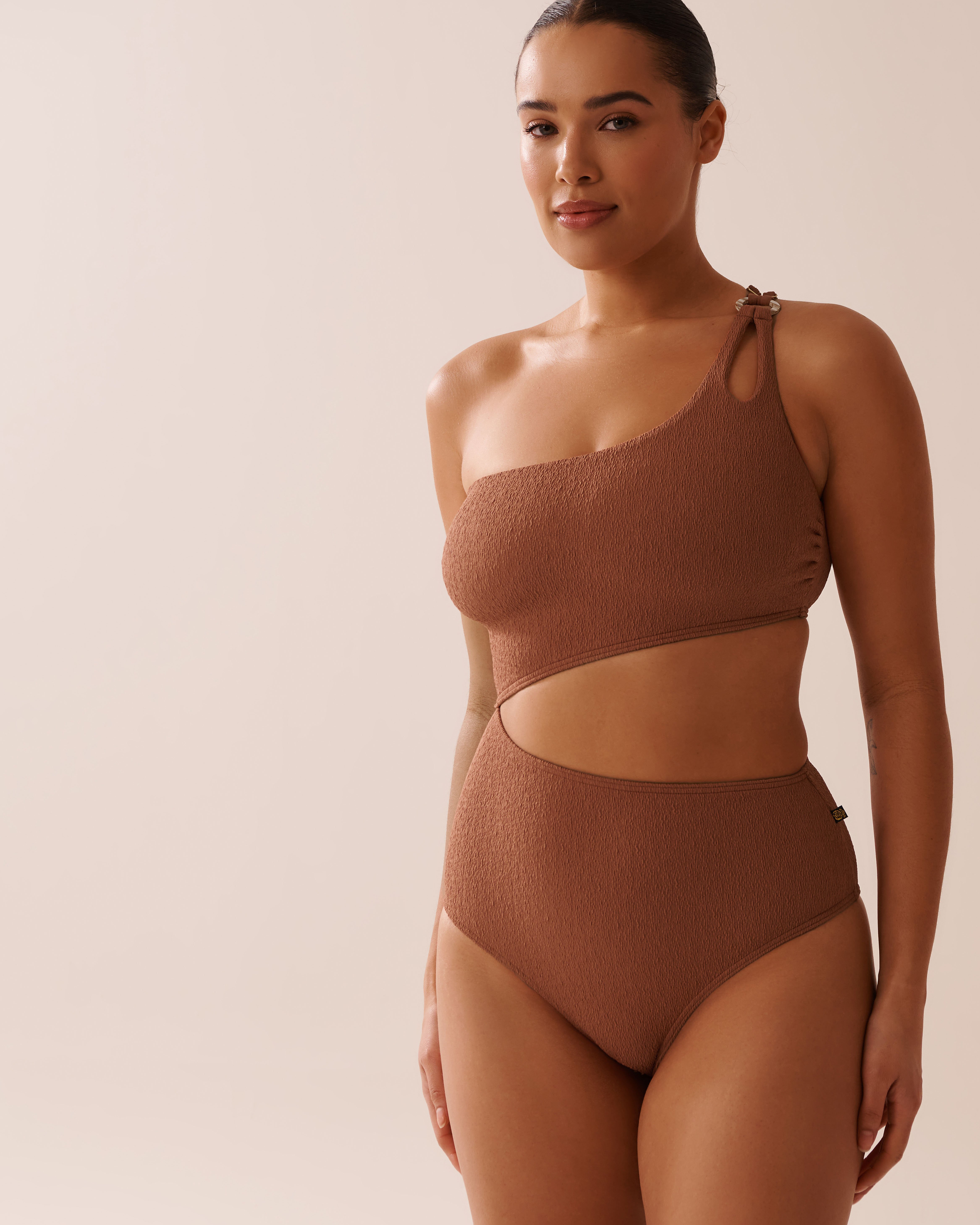 LA VIE EN ROSE AQUA TERRACOTTA Textured Cut-out One Shoulder One-piece Swimsuit Terracotta 70400161 - View3