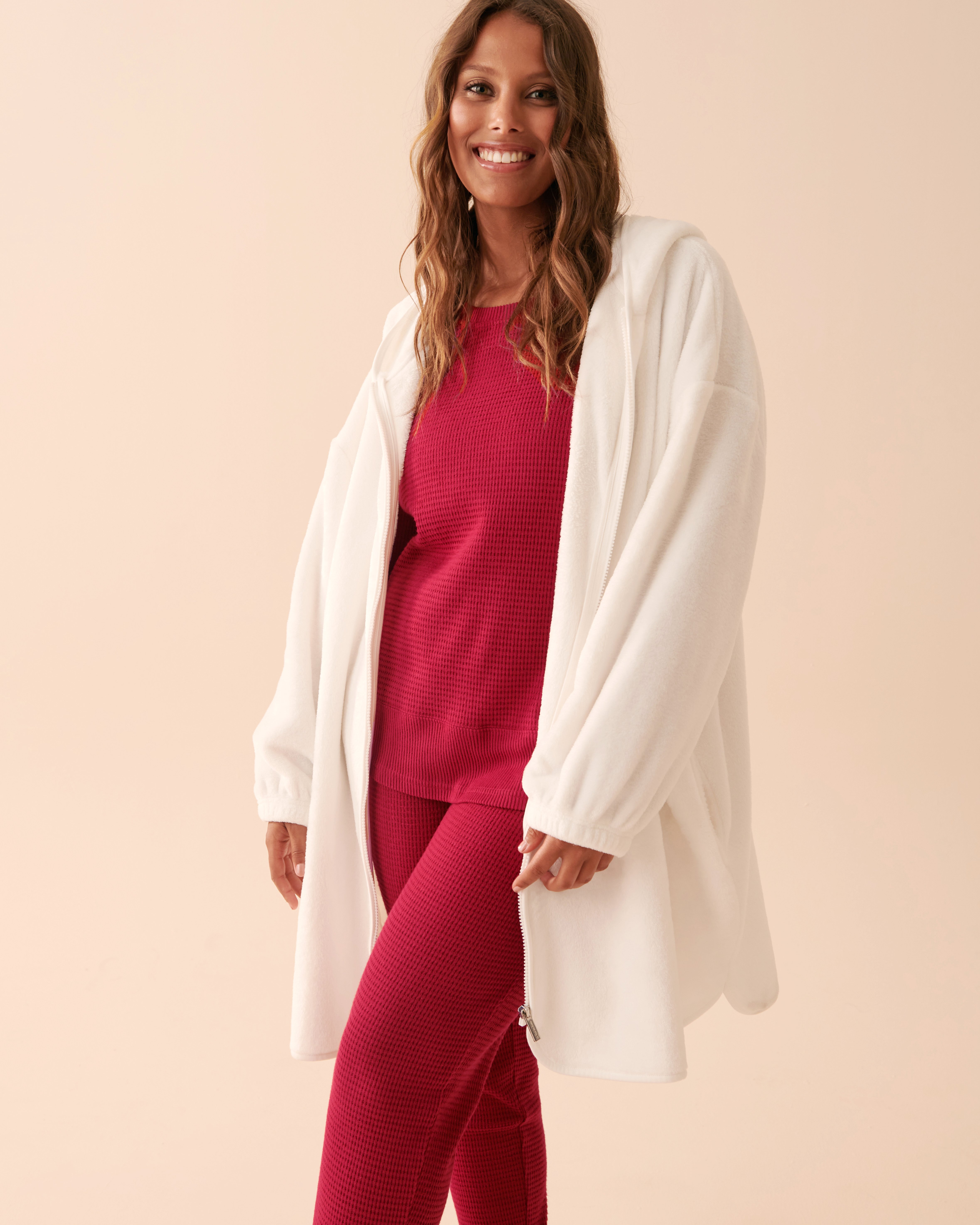 LA VIE EN ROSE Soft Plush Long Cardigan Snow White 40600160 - View4