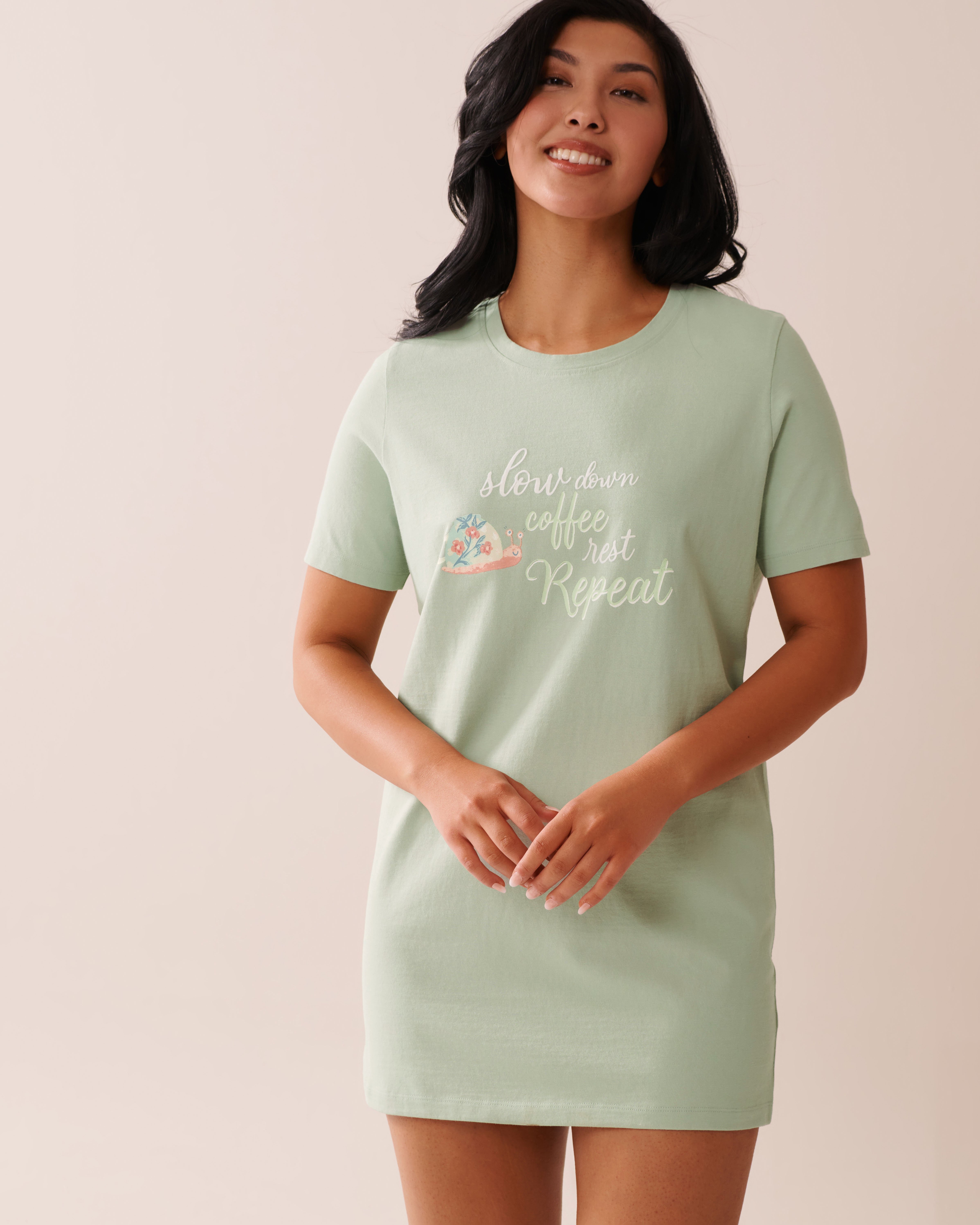 LA VIE EN ROSE Snail Print Cotton Sleepshirt Frosty Green 40500427 - View1