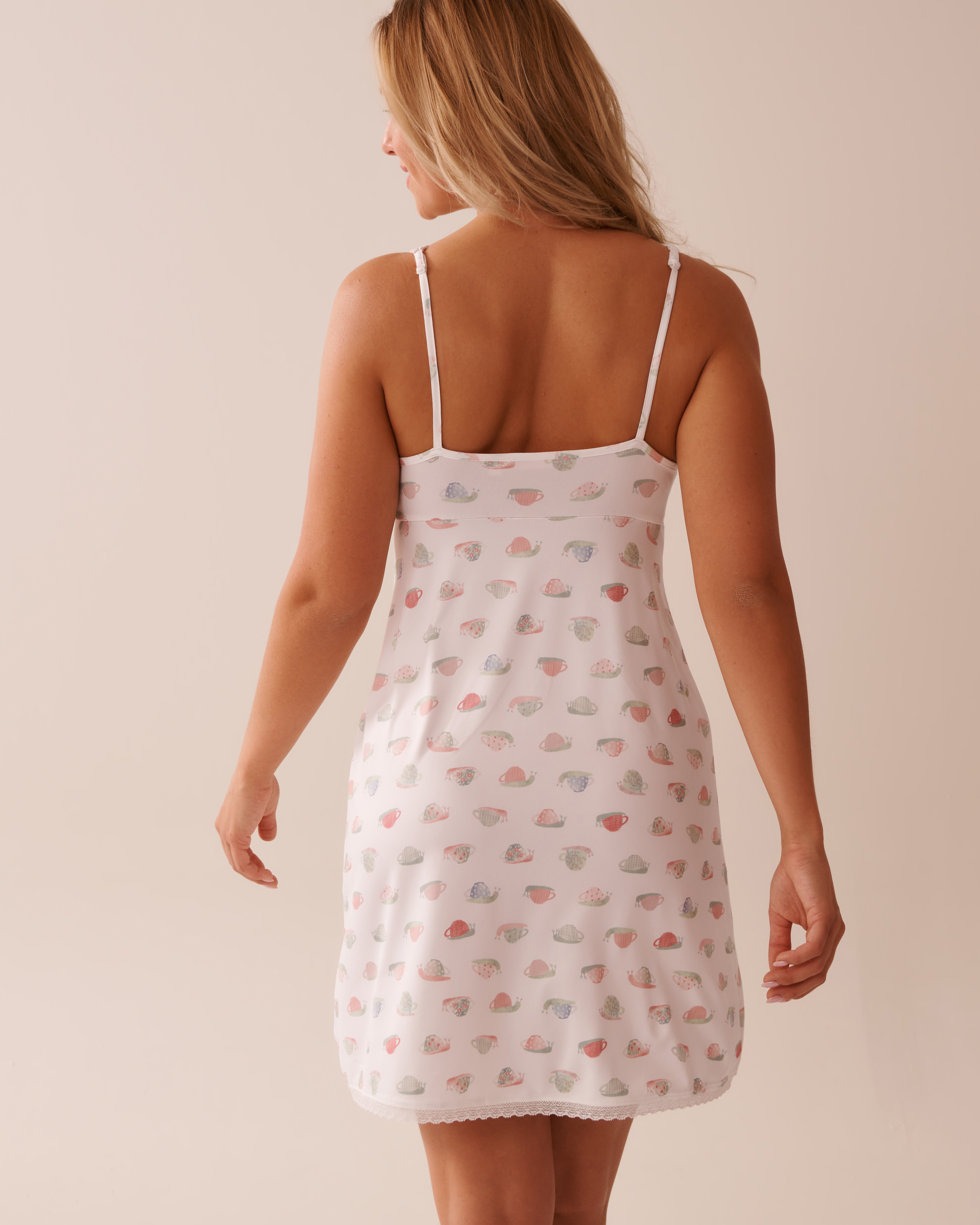 LA VIE EN ROSE Snail Print Lace Trim Super Soft Nightie White/Snail 40500433 - View2