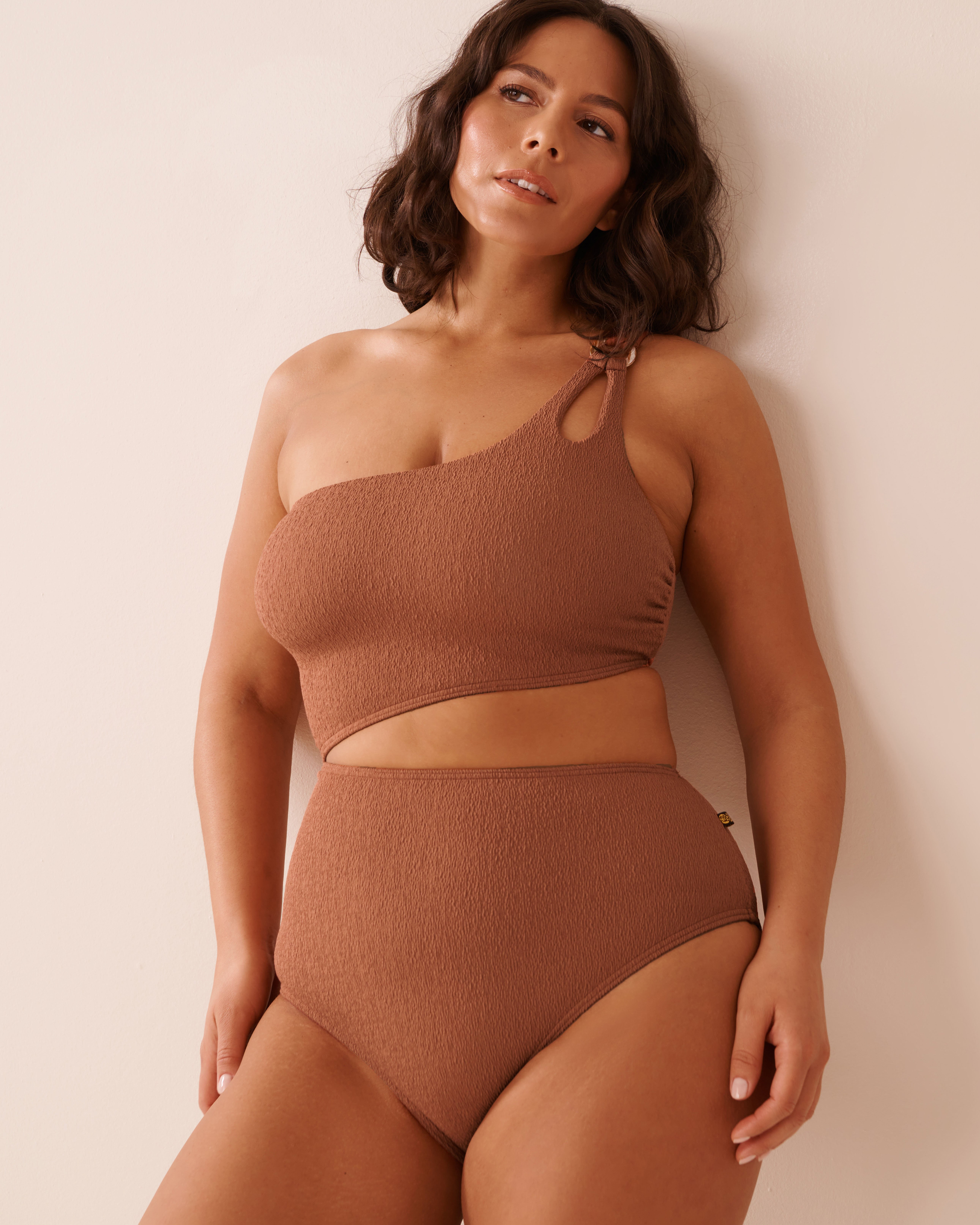 LA VIE EN ROSE AQUA TERRACOTTA Textured Cut-out One Shoulder One-piece Swimsuit Terracotta 70400161 - View6