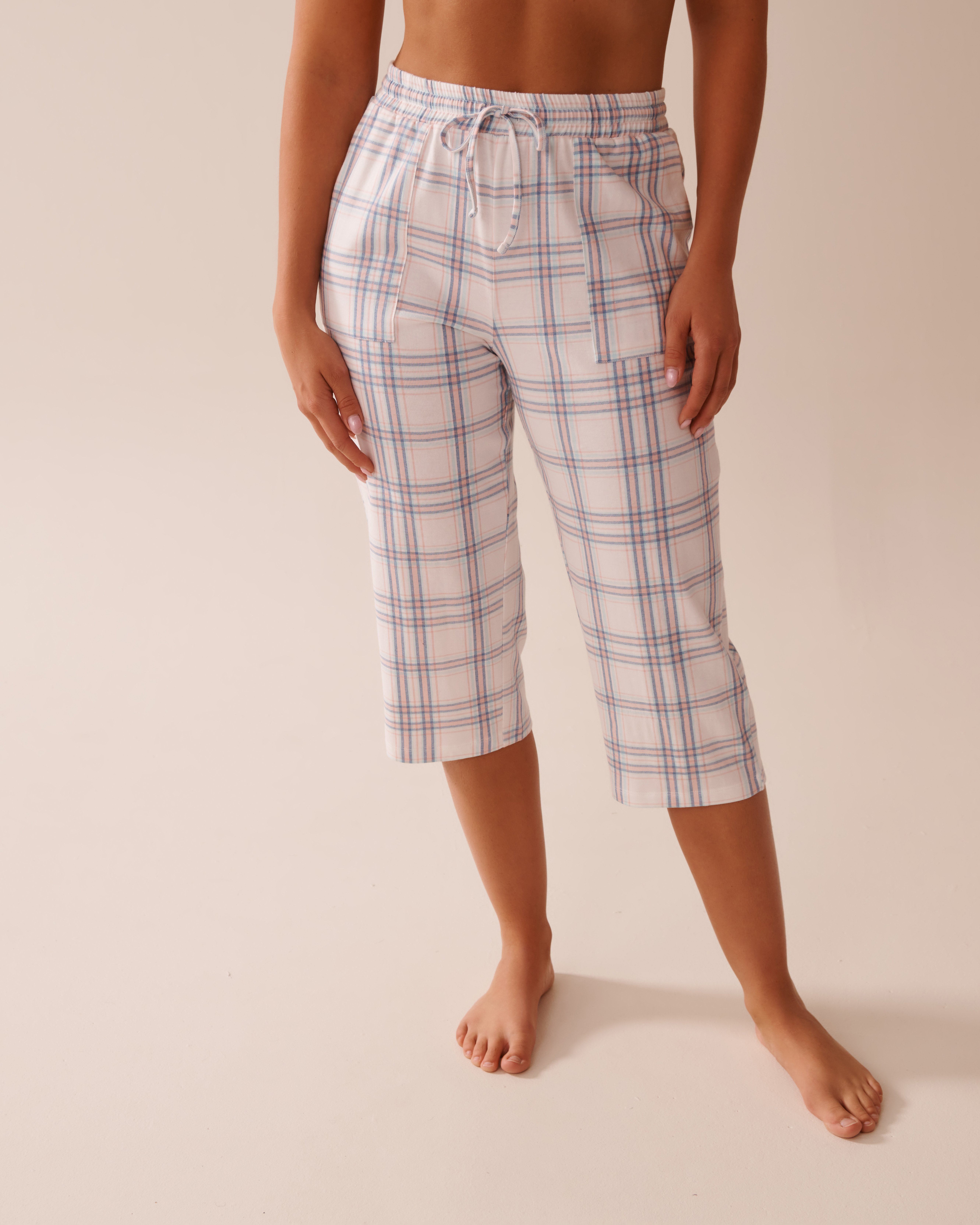 LA VIE EN ROSE Capri de pyjama en coton carreaux pêche Rayures bleues et pêche 40200713 - View1
