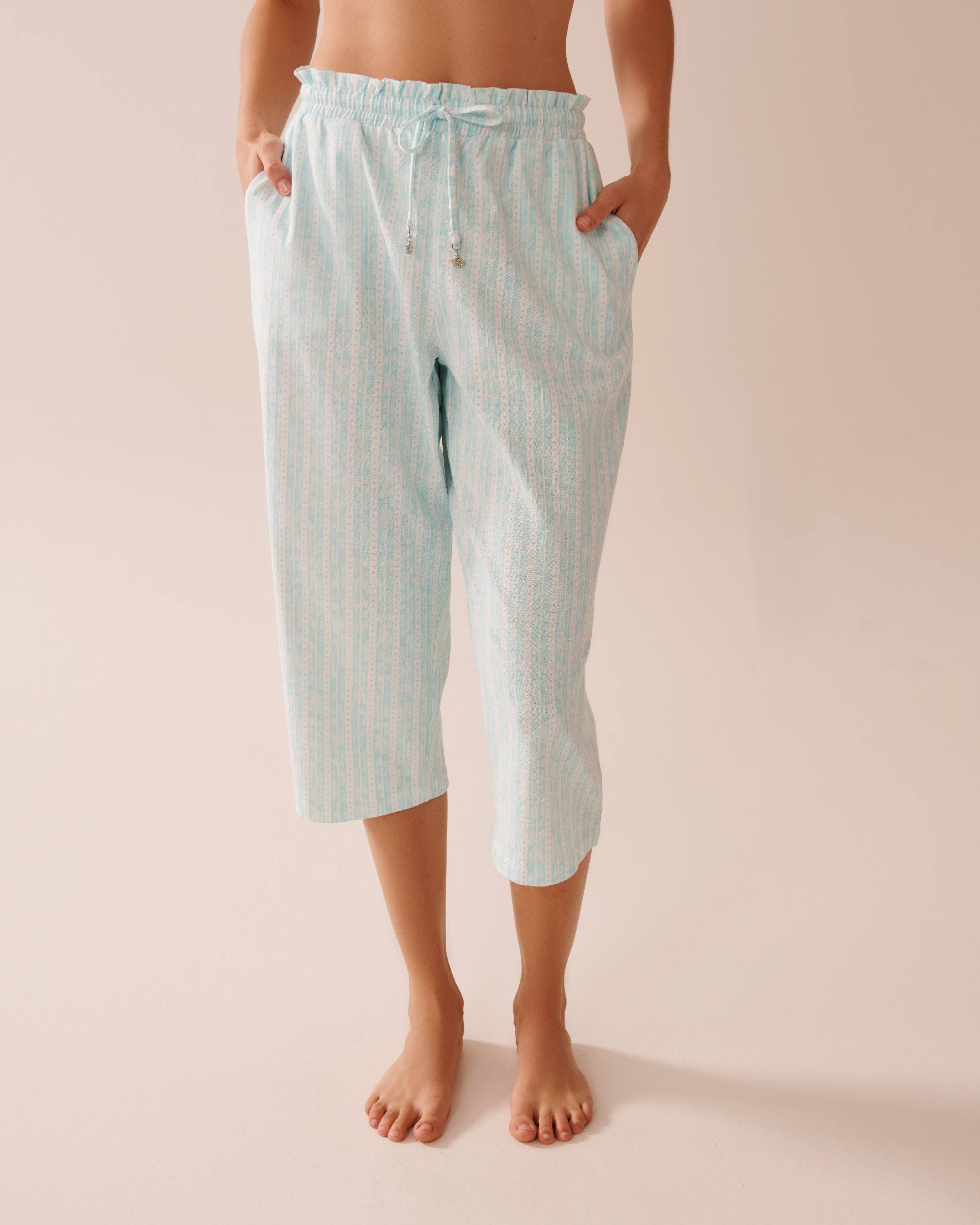 LA VIE EN ROSE Capri de pyjama en coton à rayures Rayures bleu aqua 40200714 - View4