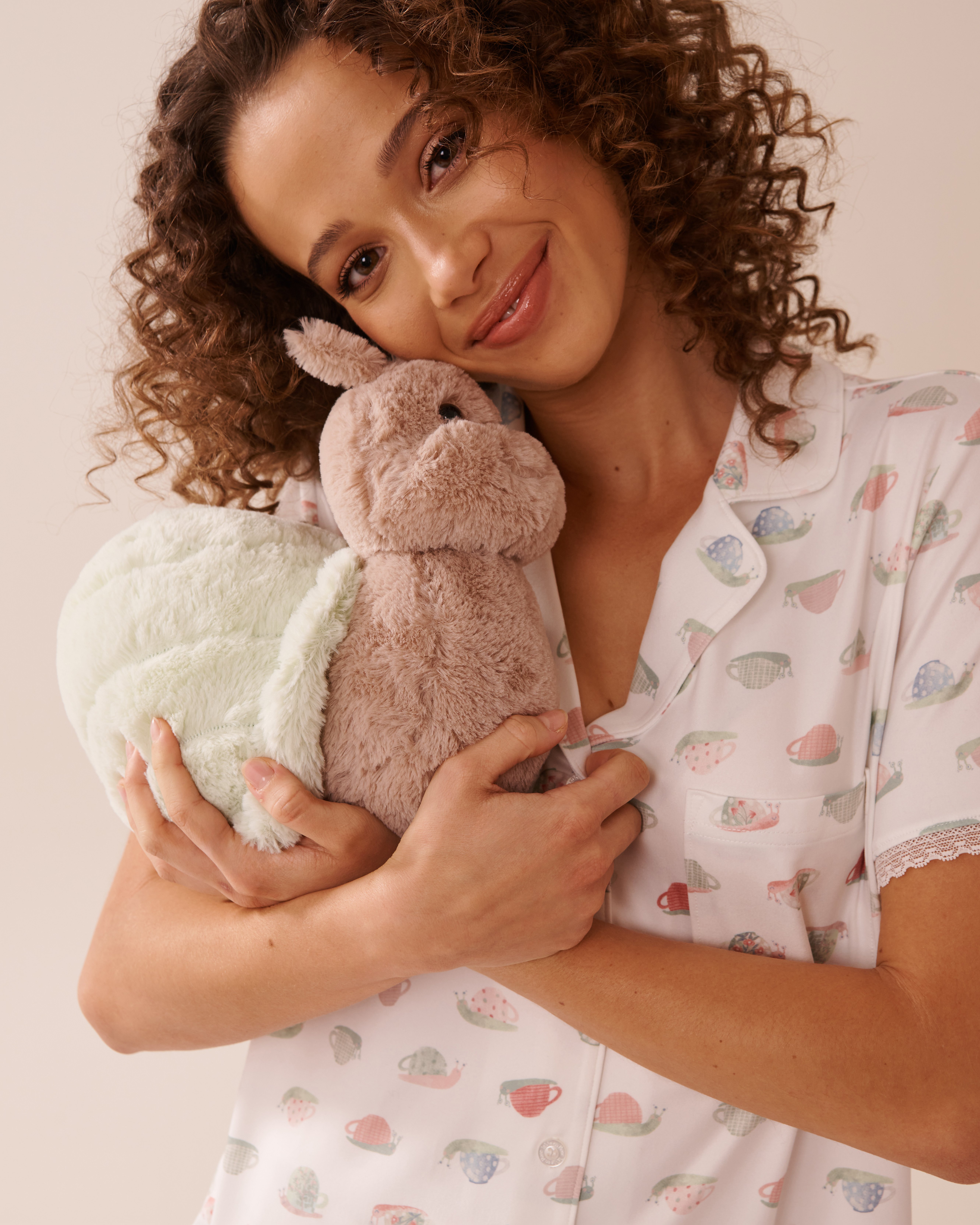 LA VIE EN ROSE Stuffed Snail Beige 40700400 - View2