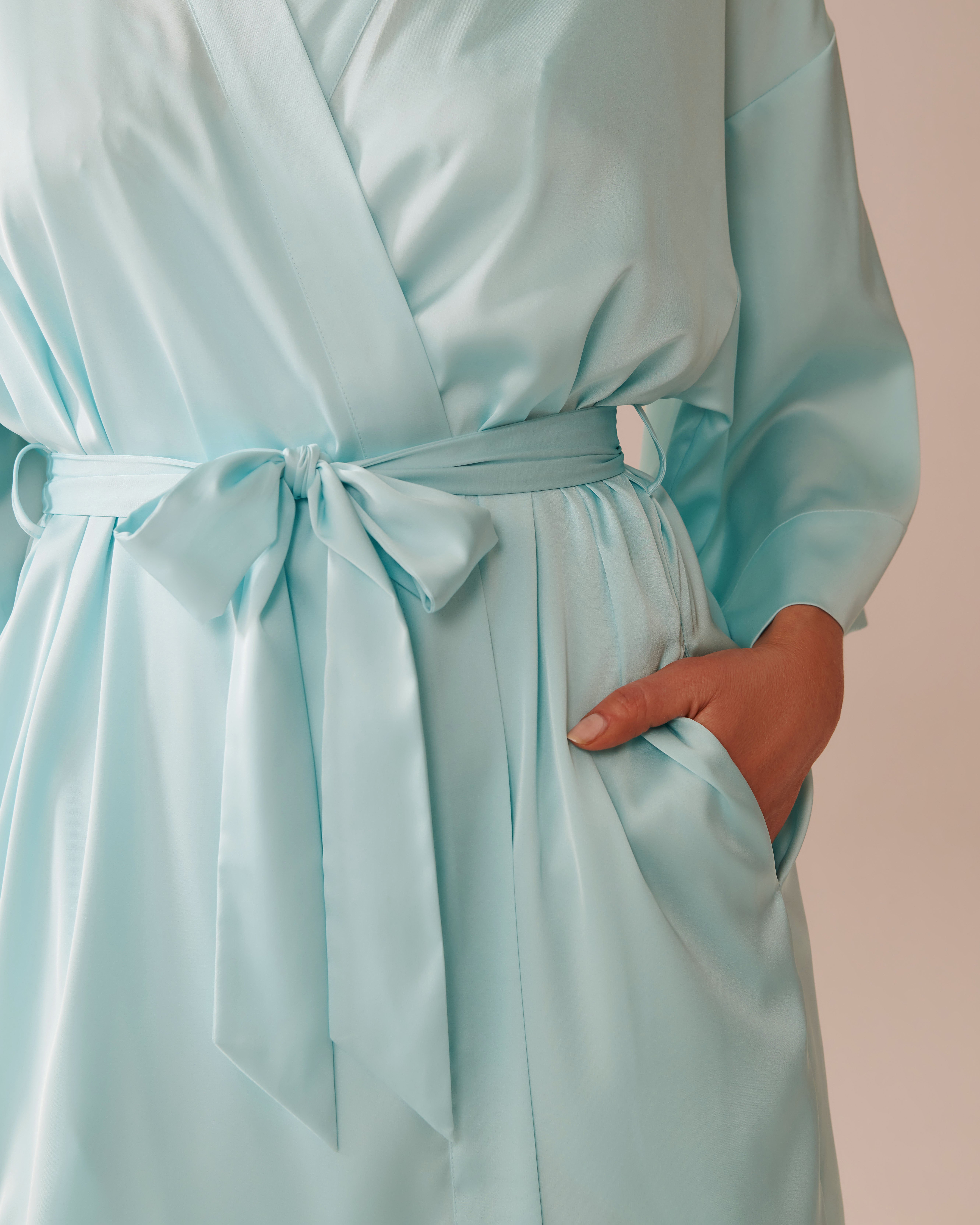LA VIE EN ROSE Satin Kimono Turquoise 60600094 - View4