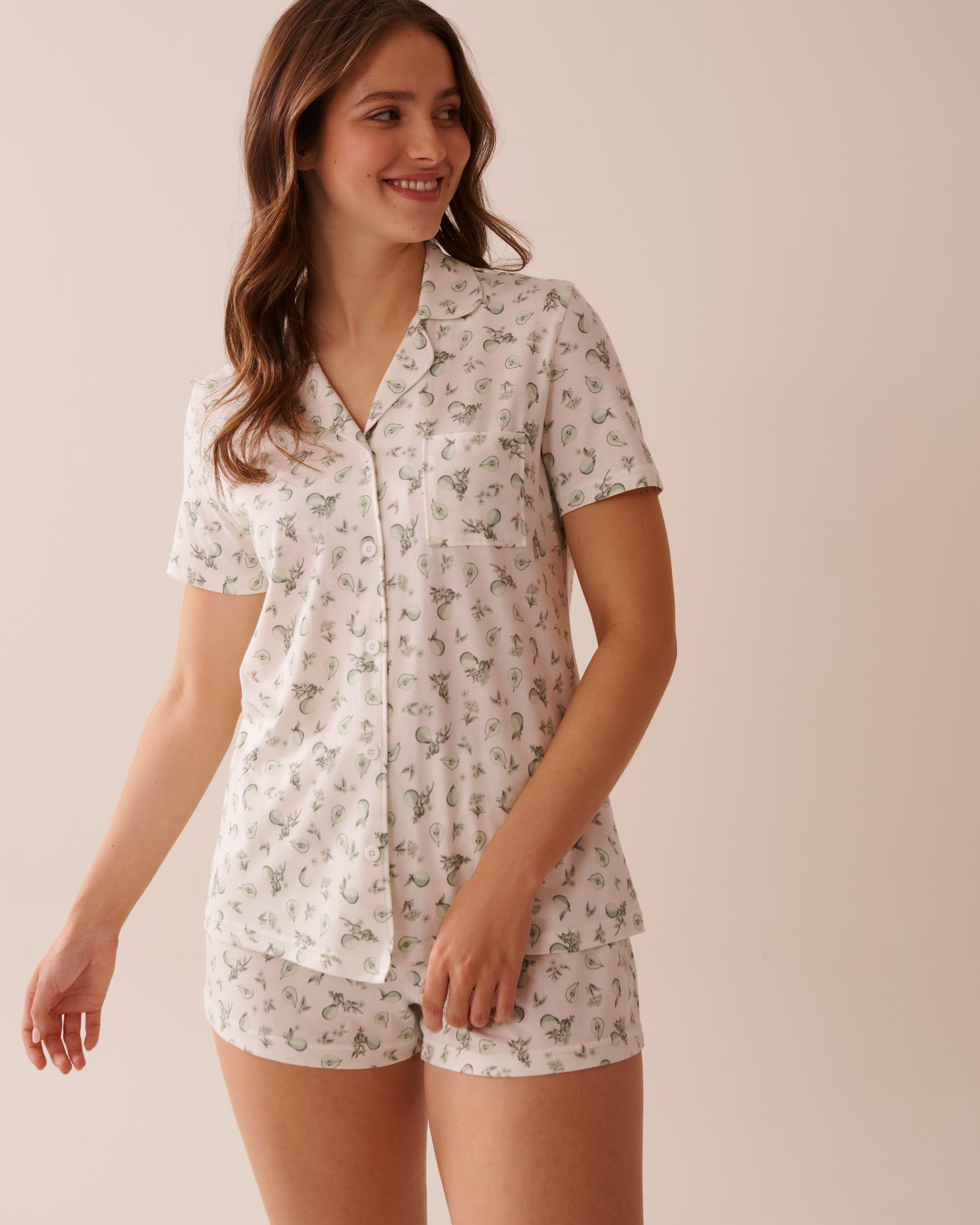 LA VIE EN ROSE Pear Print Shirt PJ Set White/Pears 40400081 - View1