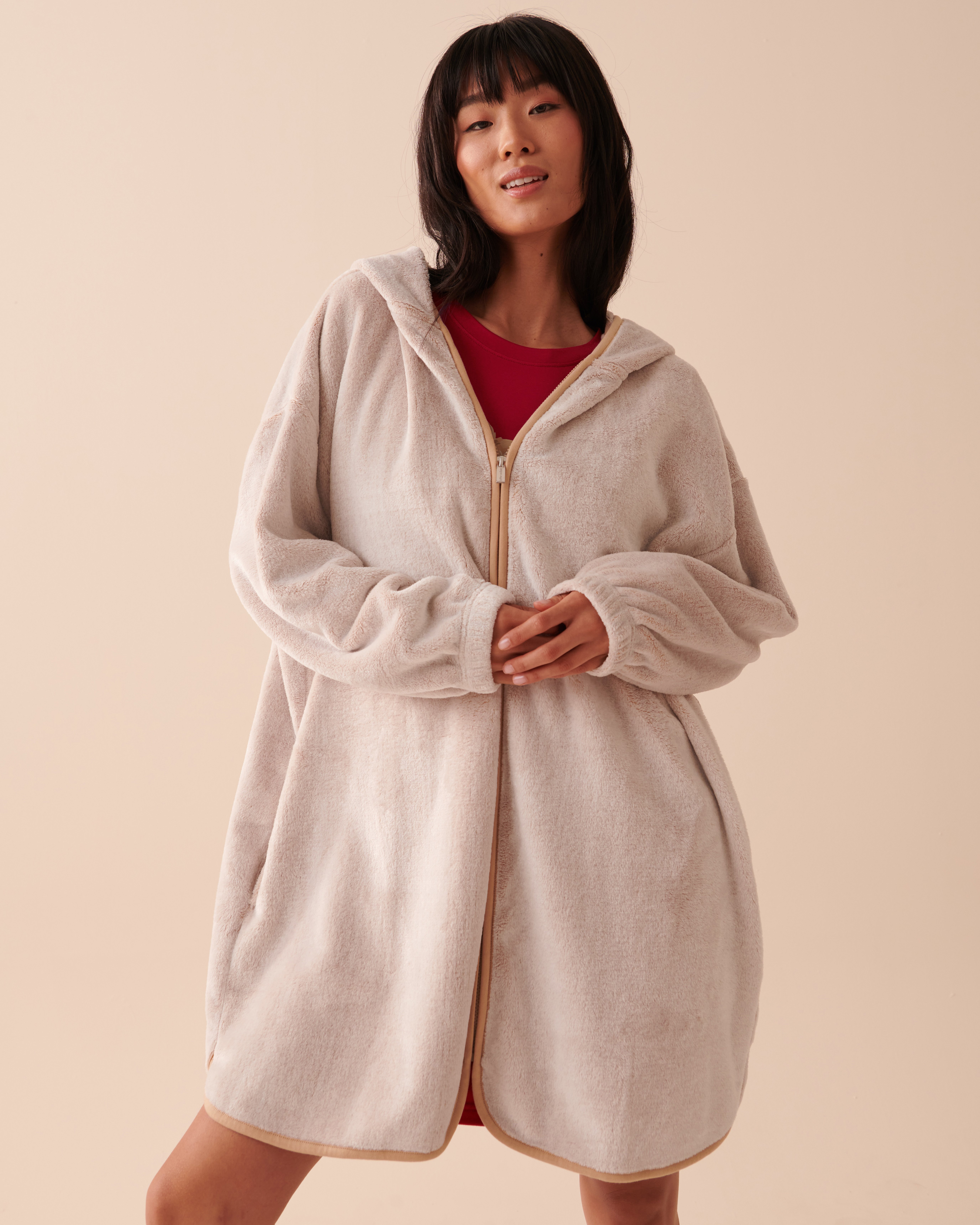 LA VIE EN ROSE Soft Plush Long Cardigan Salted Caramel 40600160 - View4