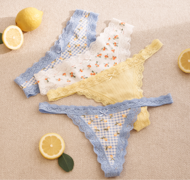 Set of pastel-coloured panties