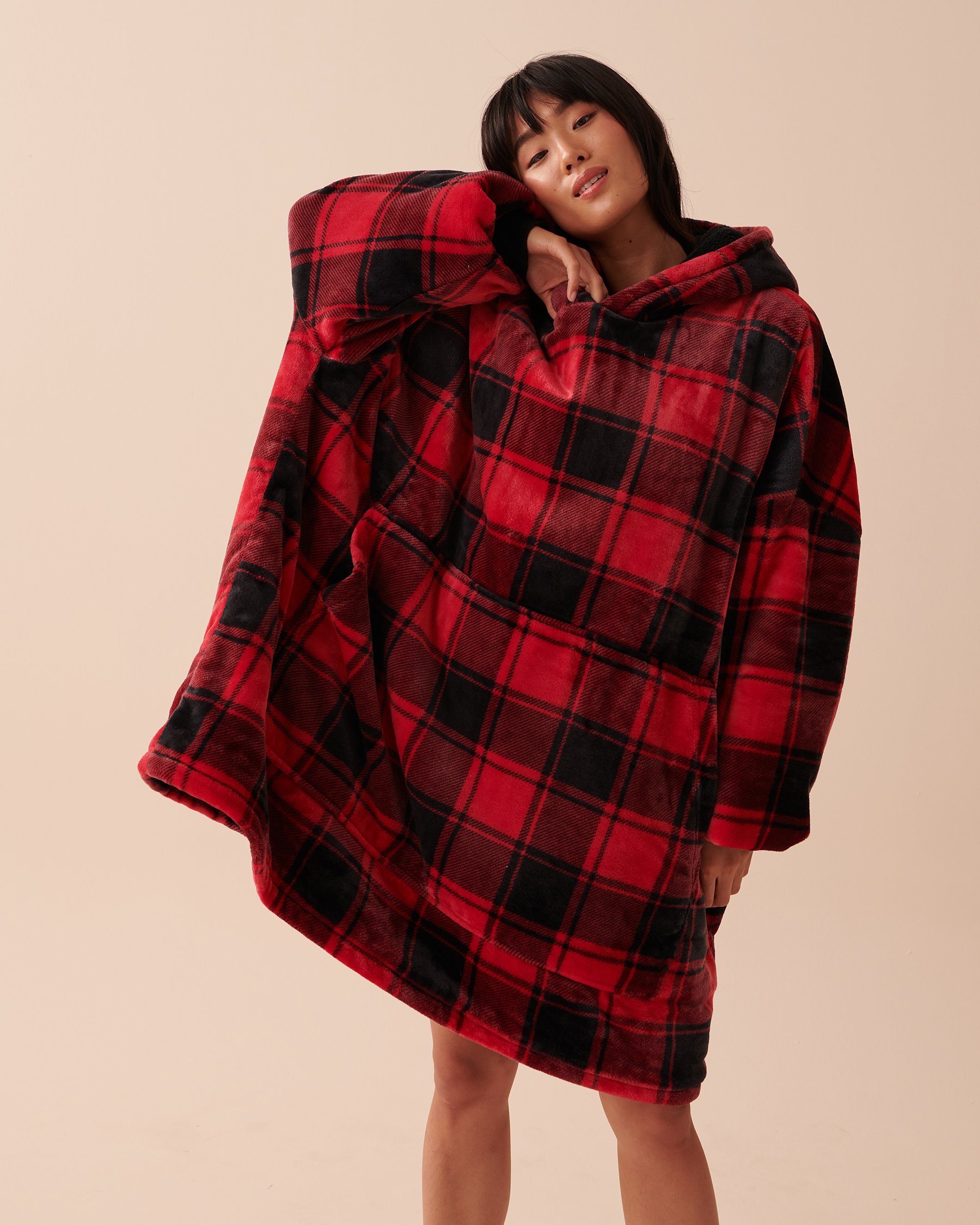 Women's buffalo plaid sweatshirt hotsell