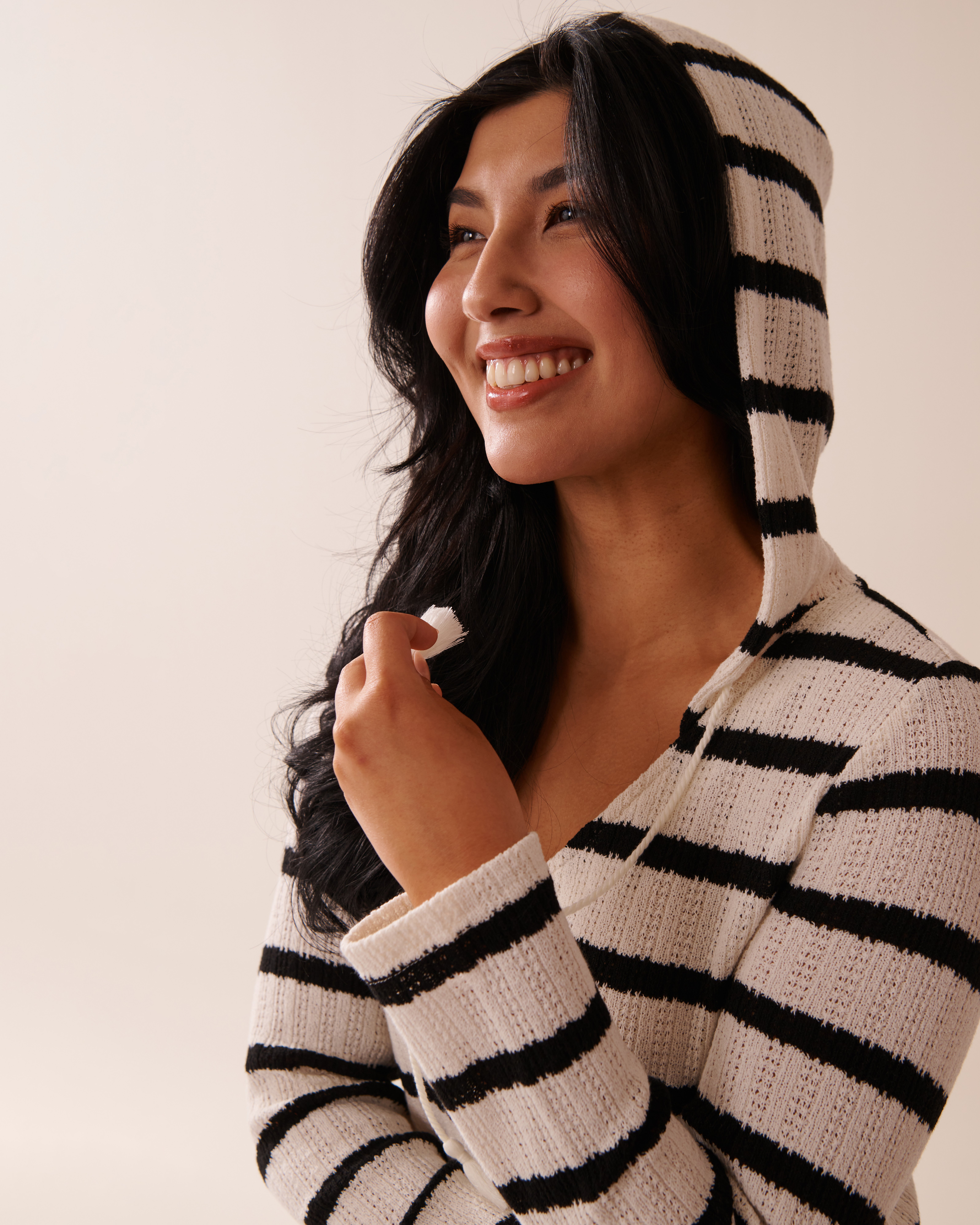 Tunique à capuchon en tricot