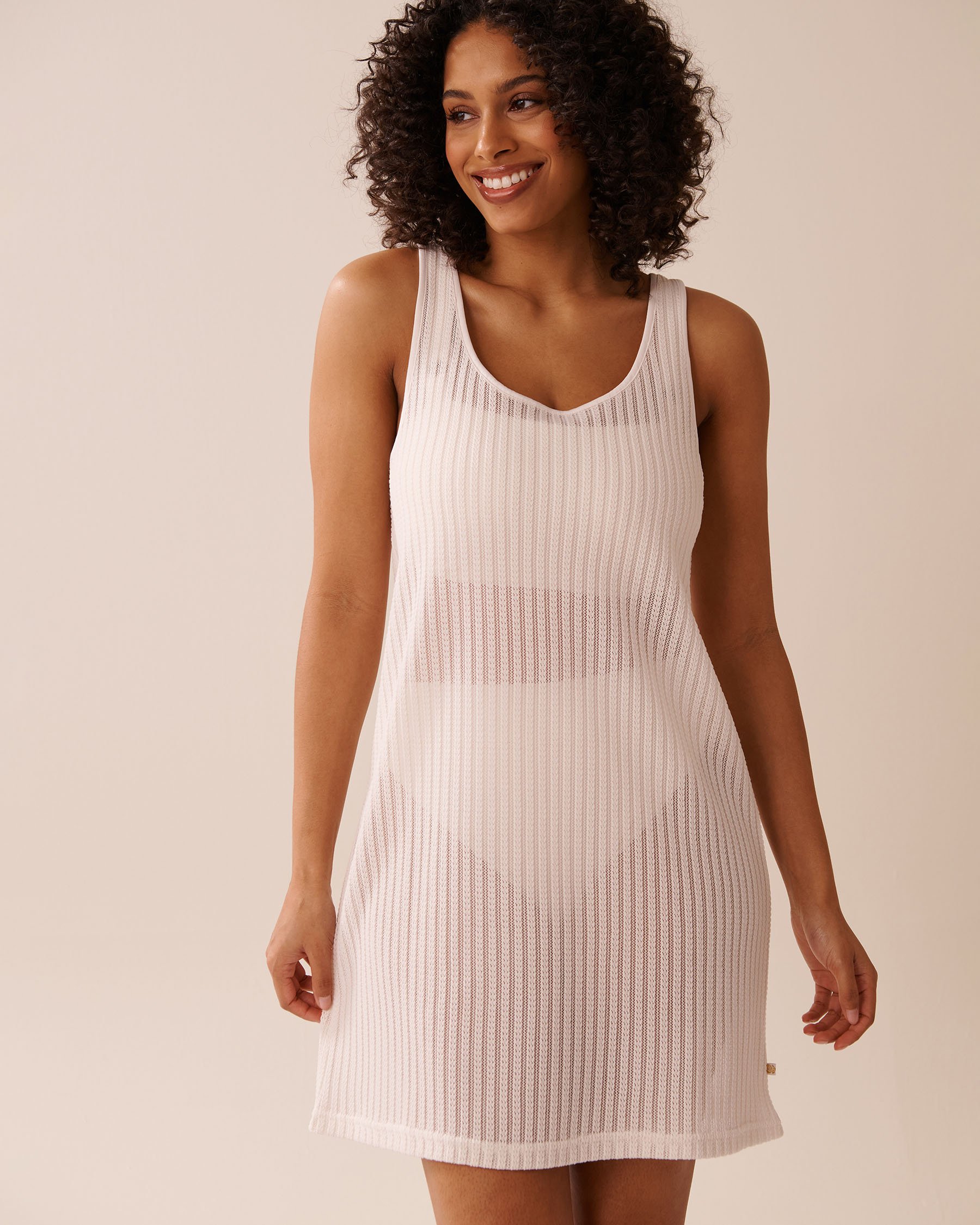 Robe sans manches en crochet effet ray