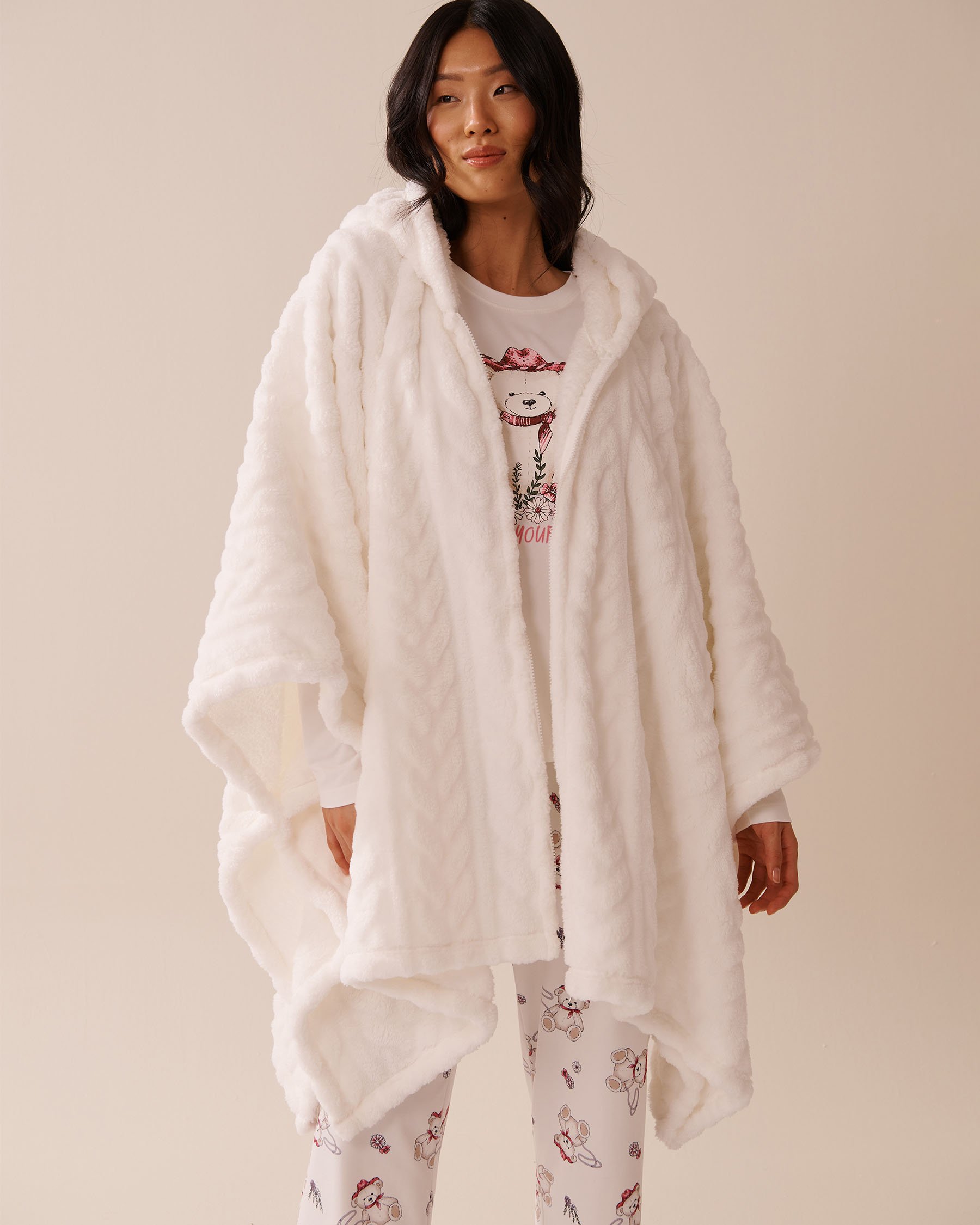 Cable Effect Soft Plush Hooded Cape