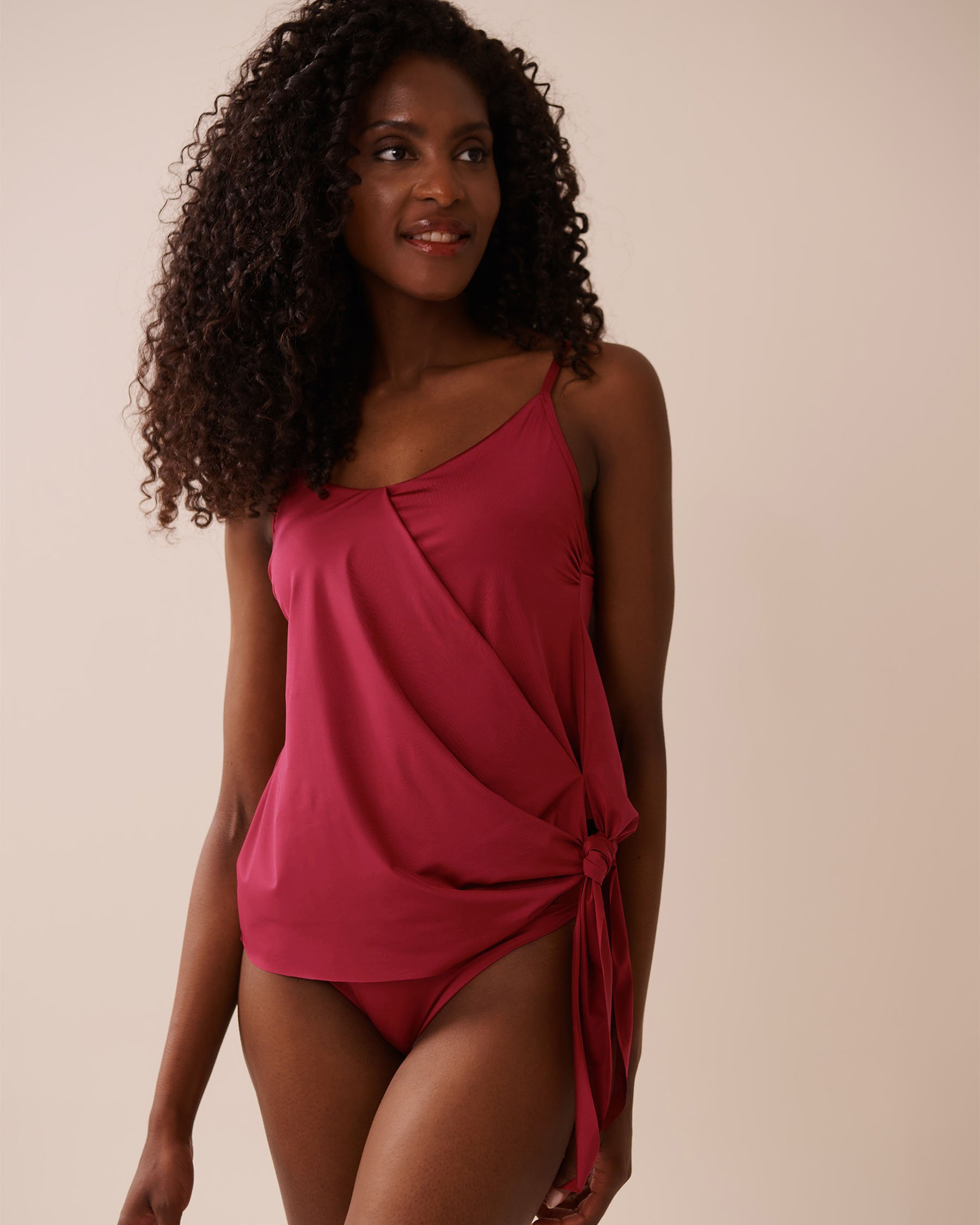 DEEP RED Knotted Tankini Top