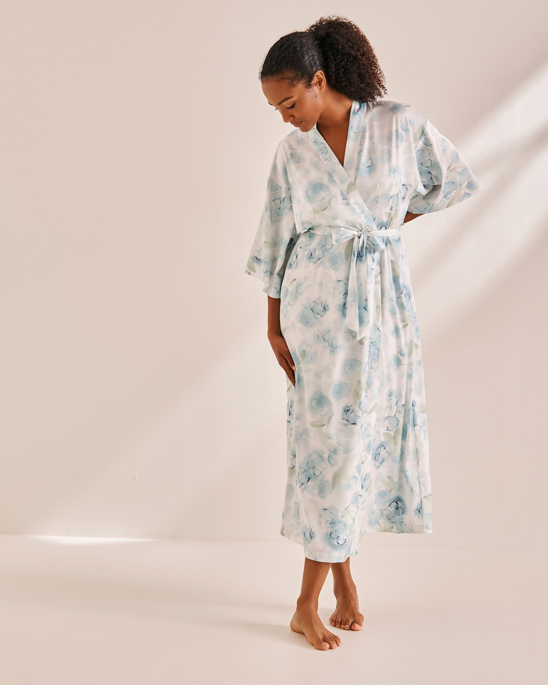 Blue Rose Print Long Satin Kimono