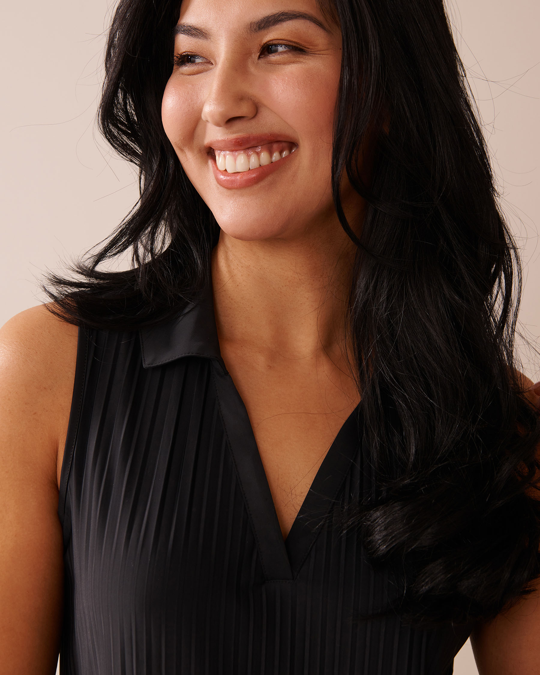 Lightweight Pleated Effect Shirt Collar Dress