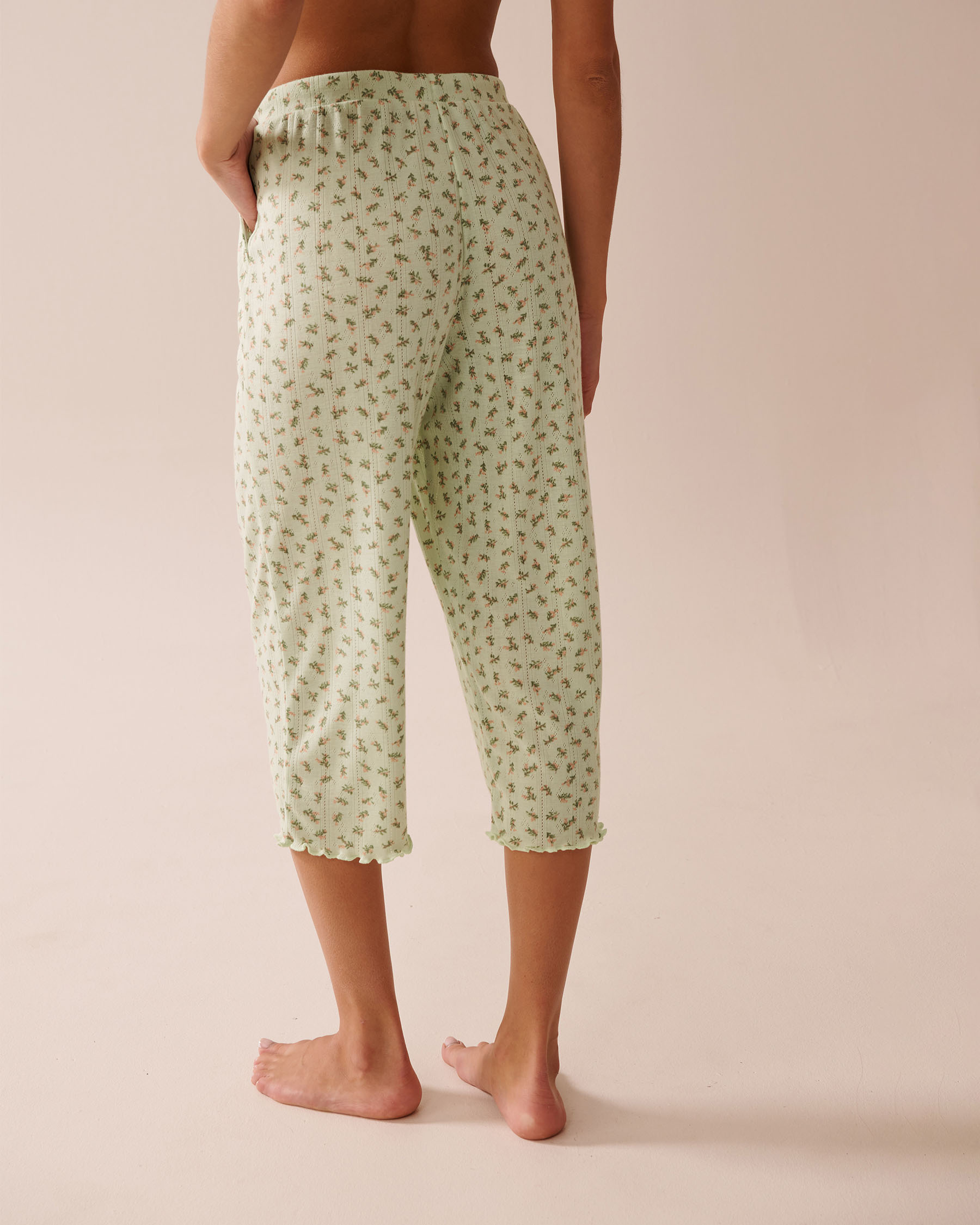 Ditsy Floral Print Lettuce Edge Pointelle Pajama Capris