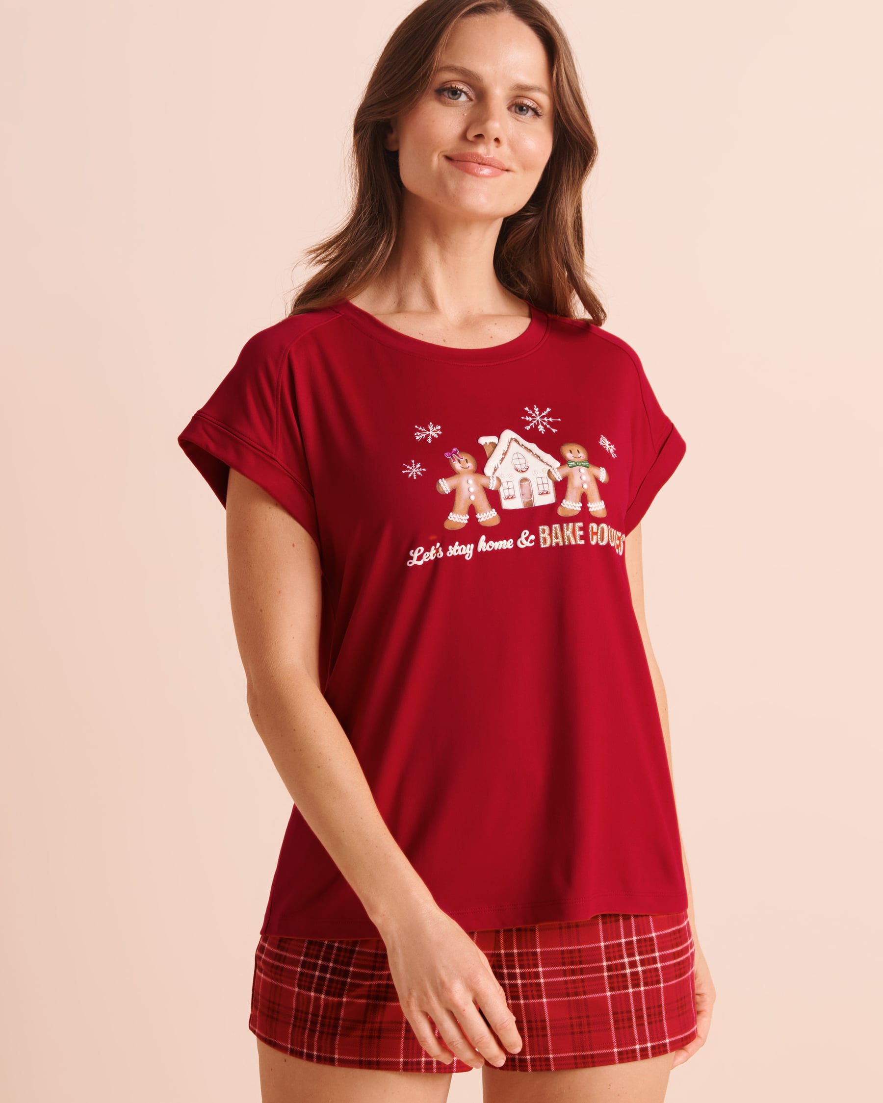 Gingerbread Print Super Soft Short Sleeve T-shirt