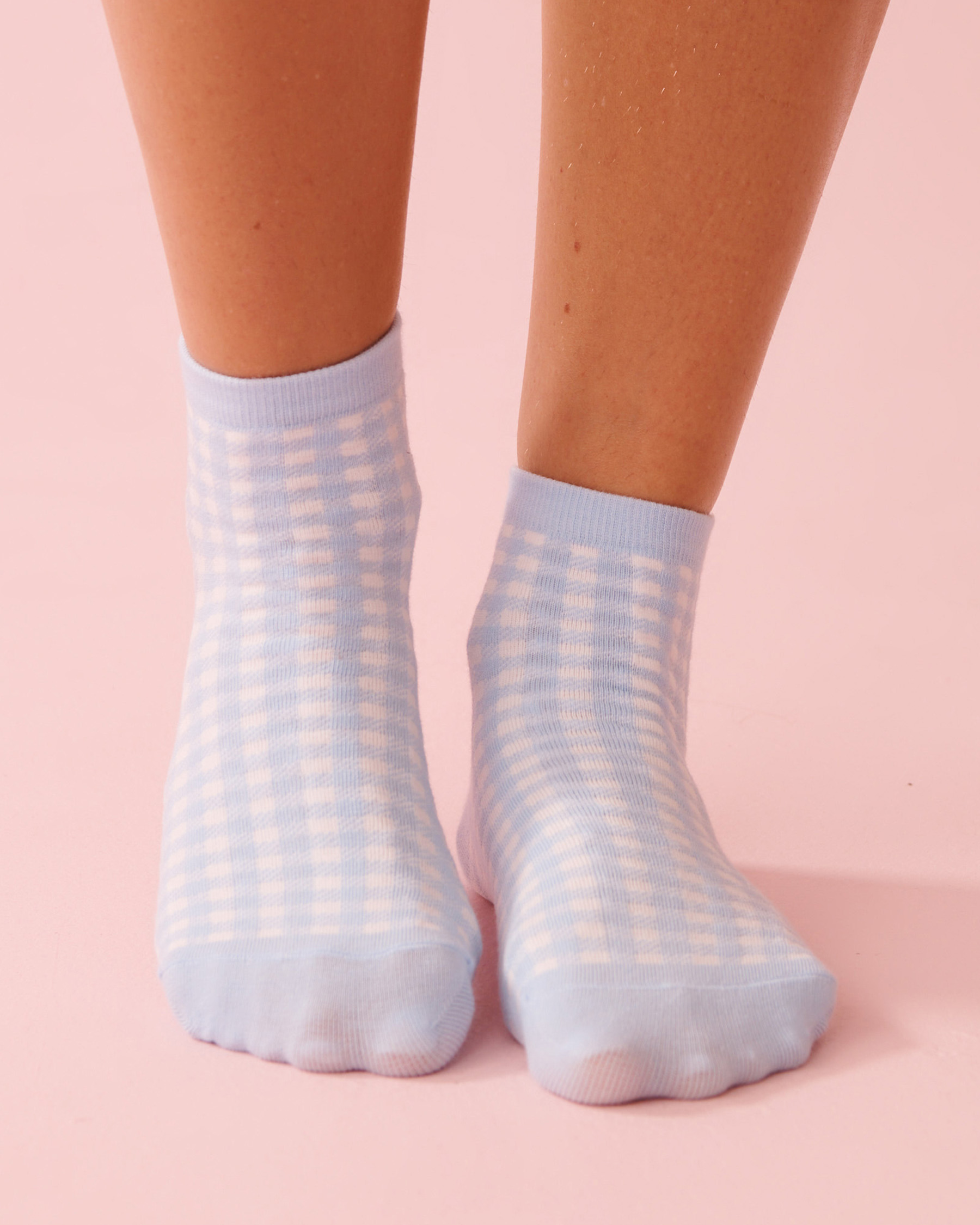 Polka Dot Ribbed Socks