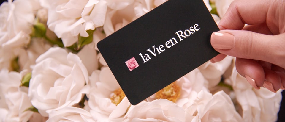 Pin on la vie en rose