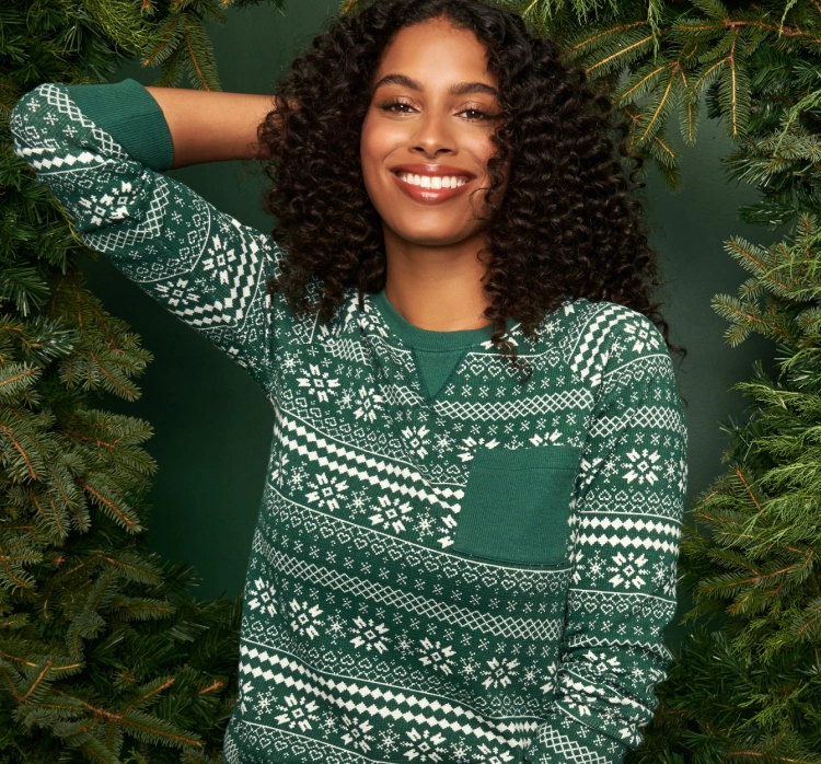 Holiday gift guide Gifts ideas for her la Vie en Rose