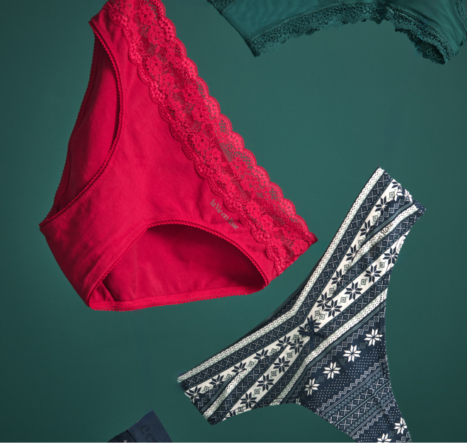 LP_Promo-table-panties.jpg