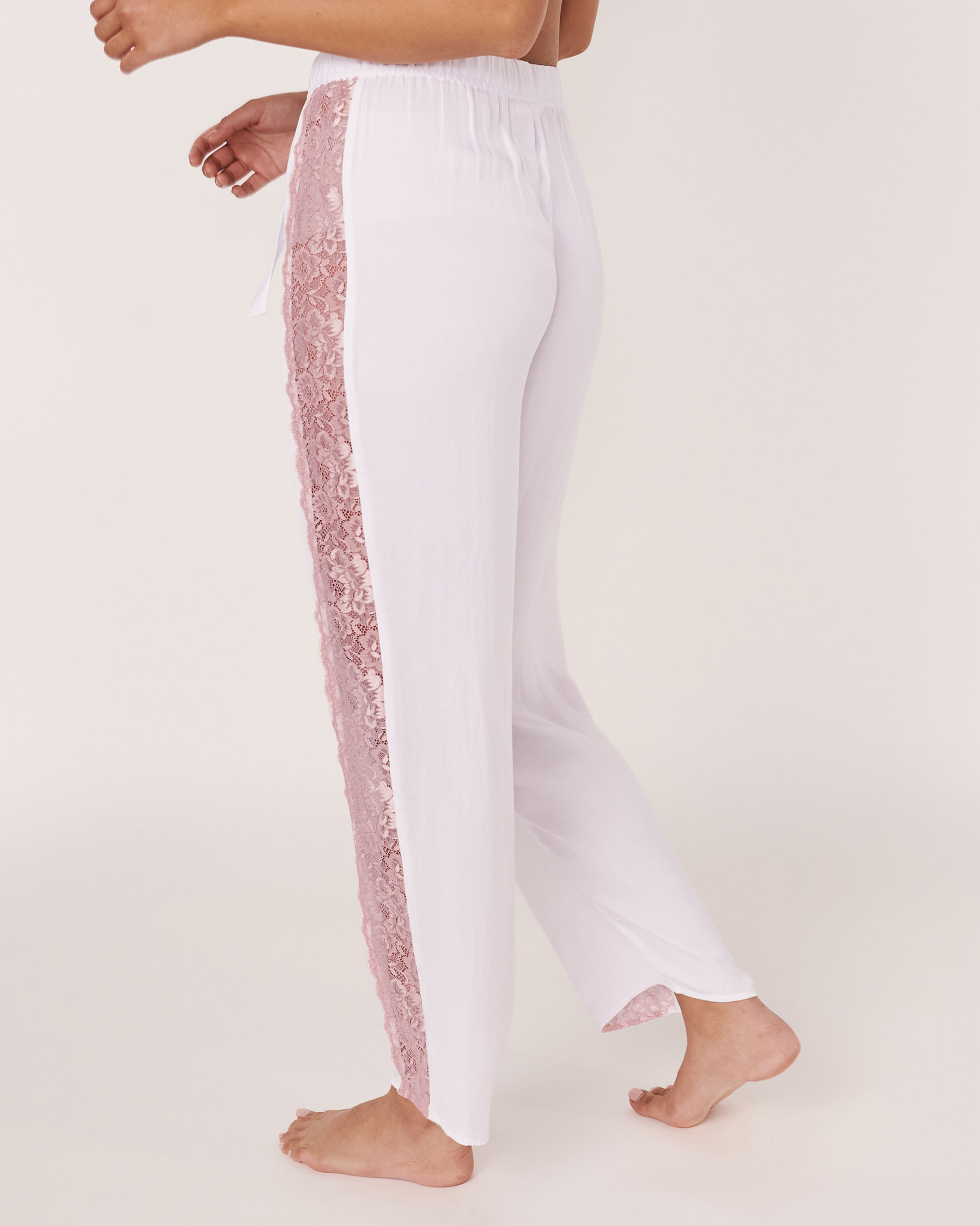 LA VIE EN ROSE Pantalon cordon de serrage en satin Blanc 620-419-0-04 - Voir2